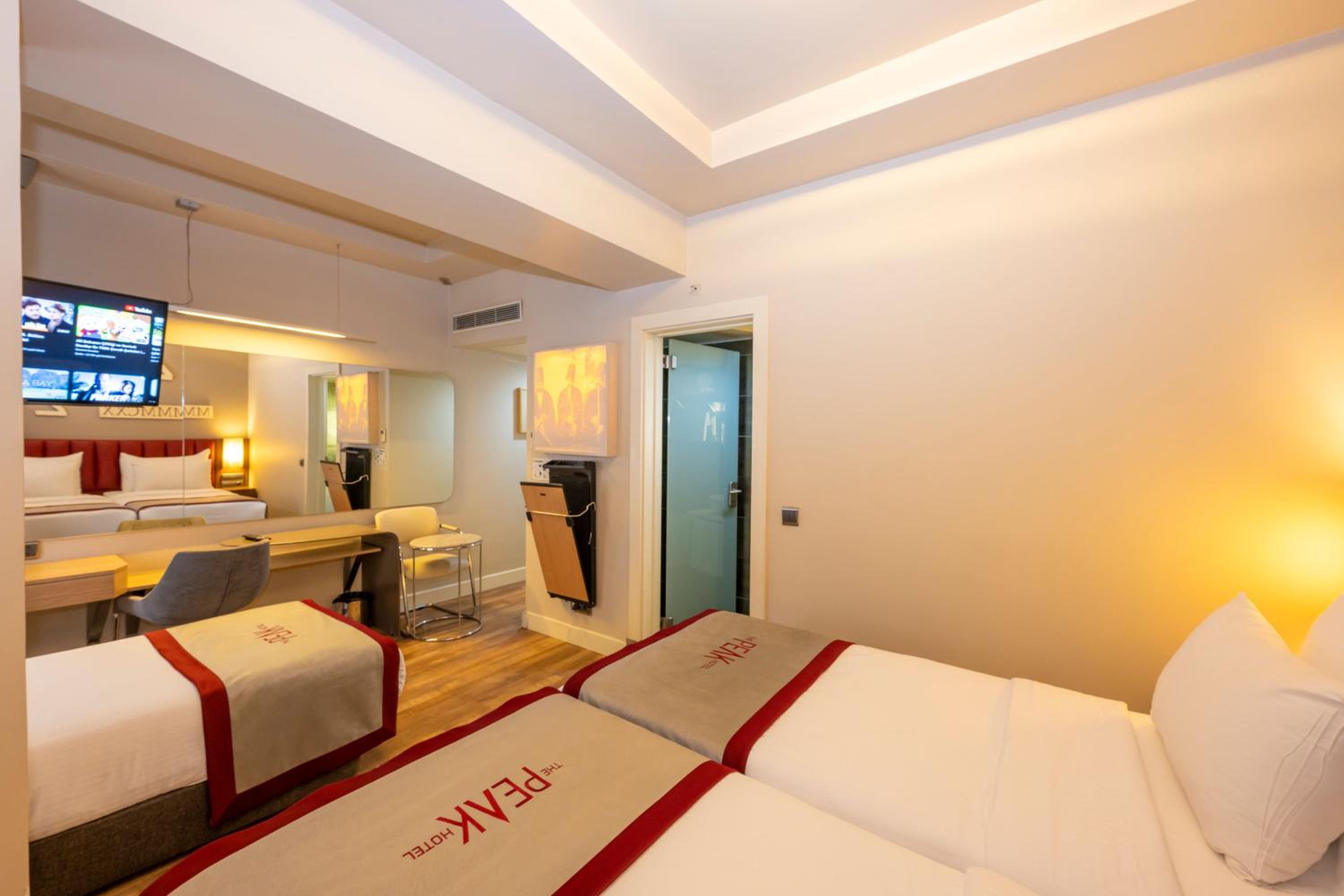Ramada By Wyndham Istanbul Pera Taksim - Image 126