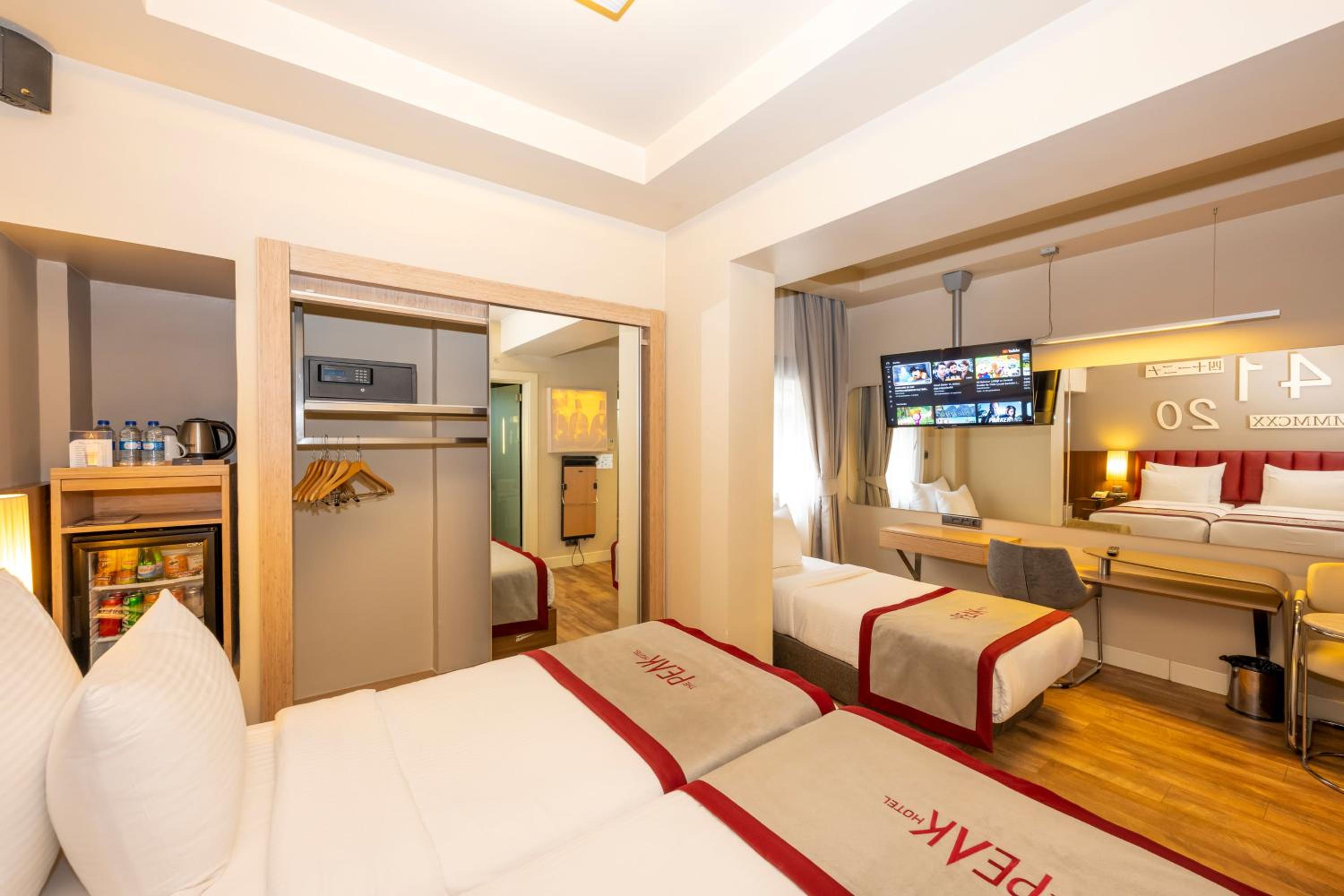 Ramada By Wyndham Istanbul Pera Taksim - Image 158