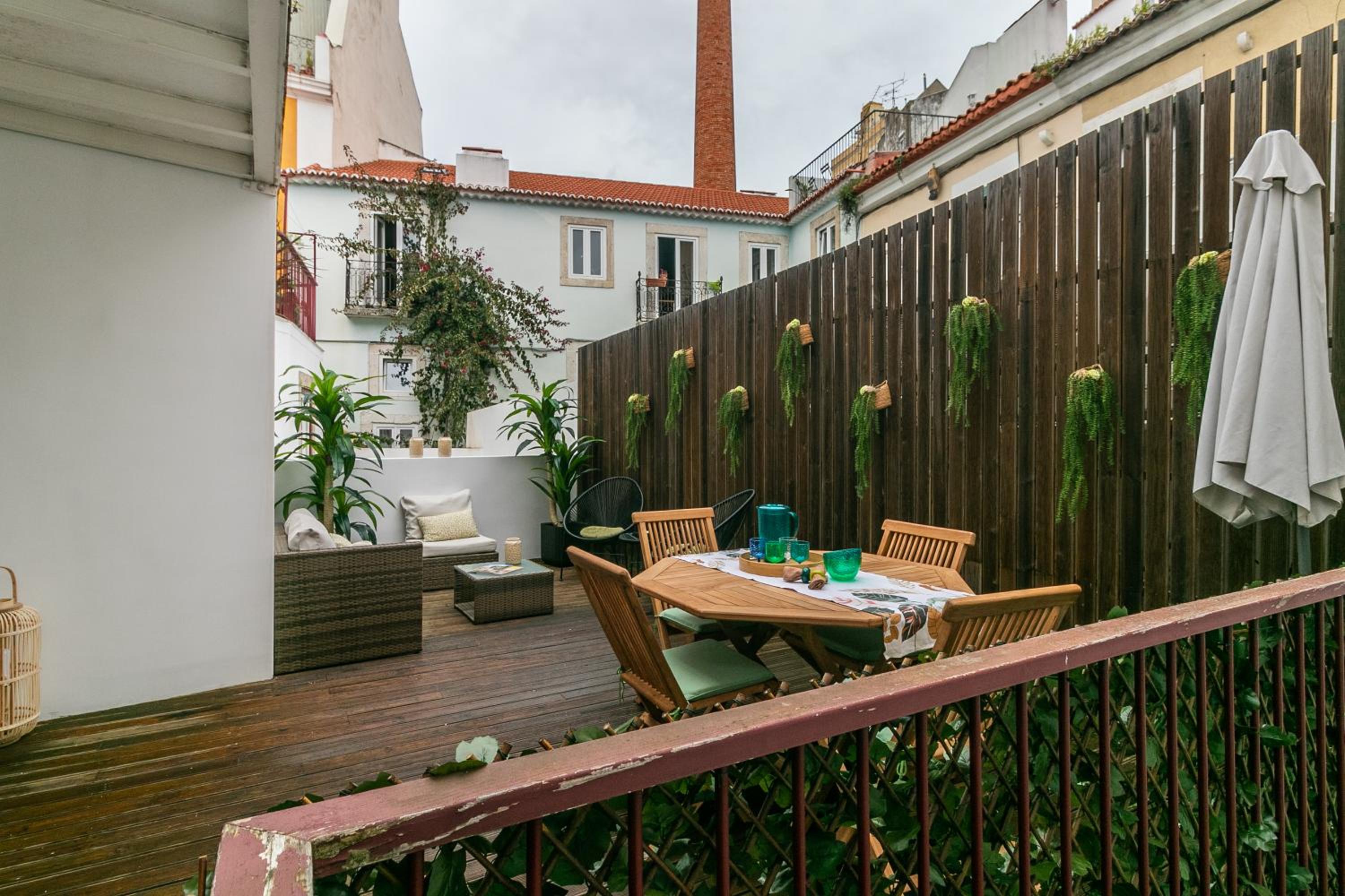 Gonzalos's Guest Apartments - Alfama Terrace view 3