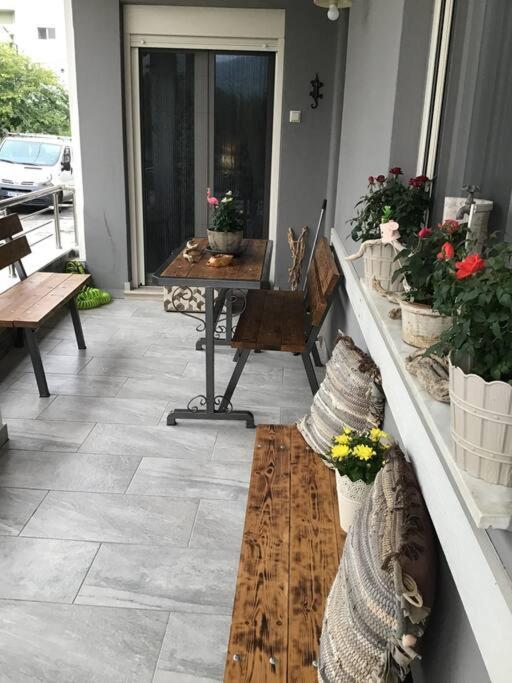 Corner House Volos