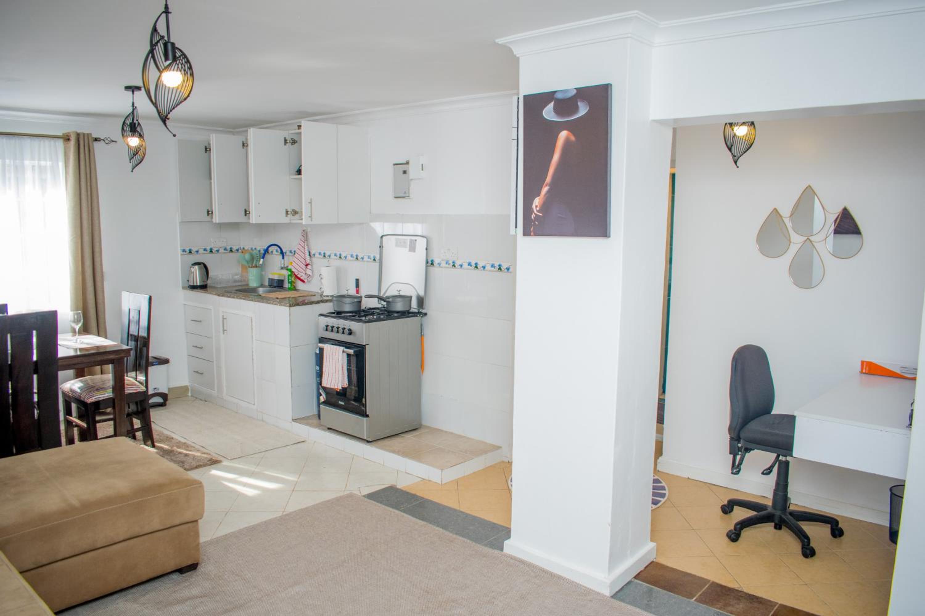 16 Arabella Nova near Waterfront Mall - Karen view 5