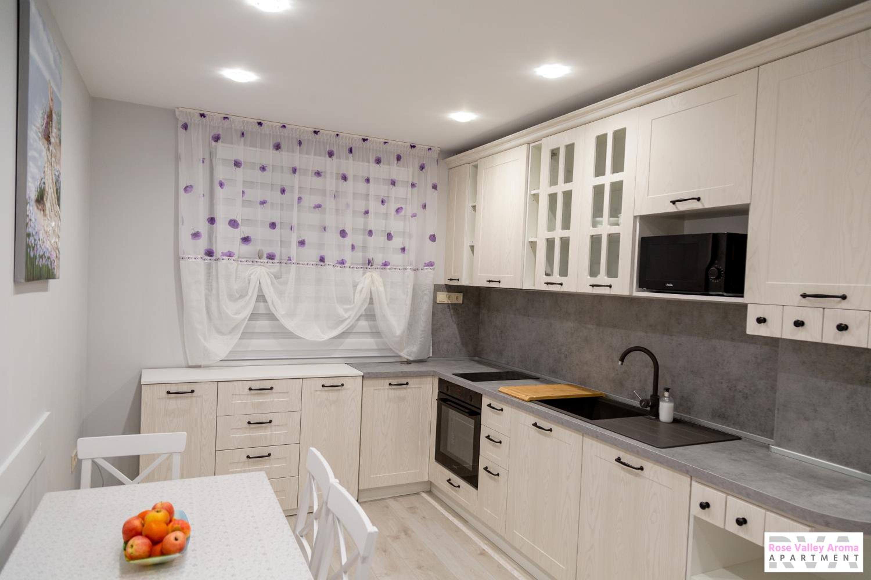 Rose Valley Aroma Apartment