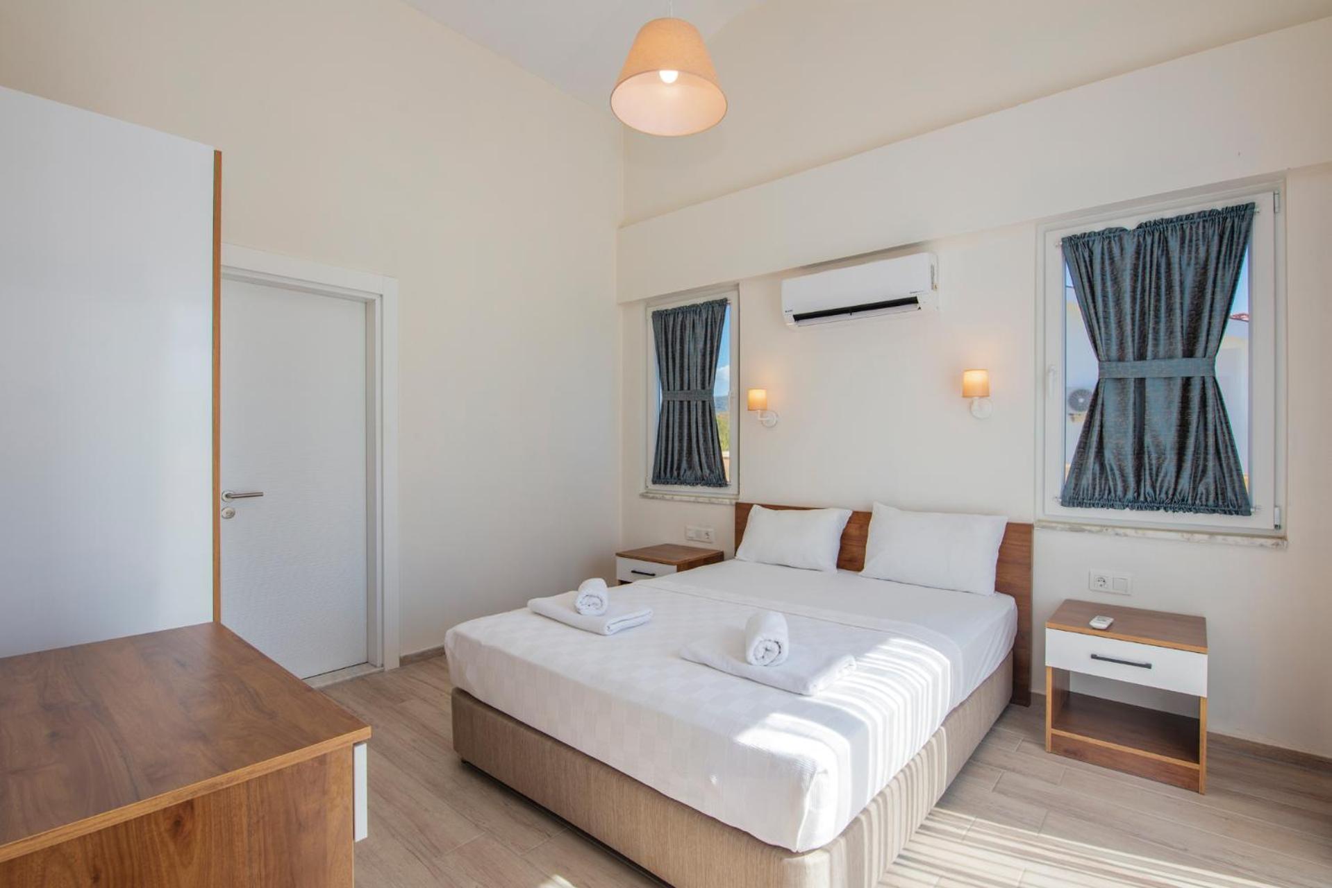 SunTeos Villa Suites - Image 28