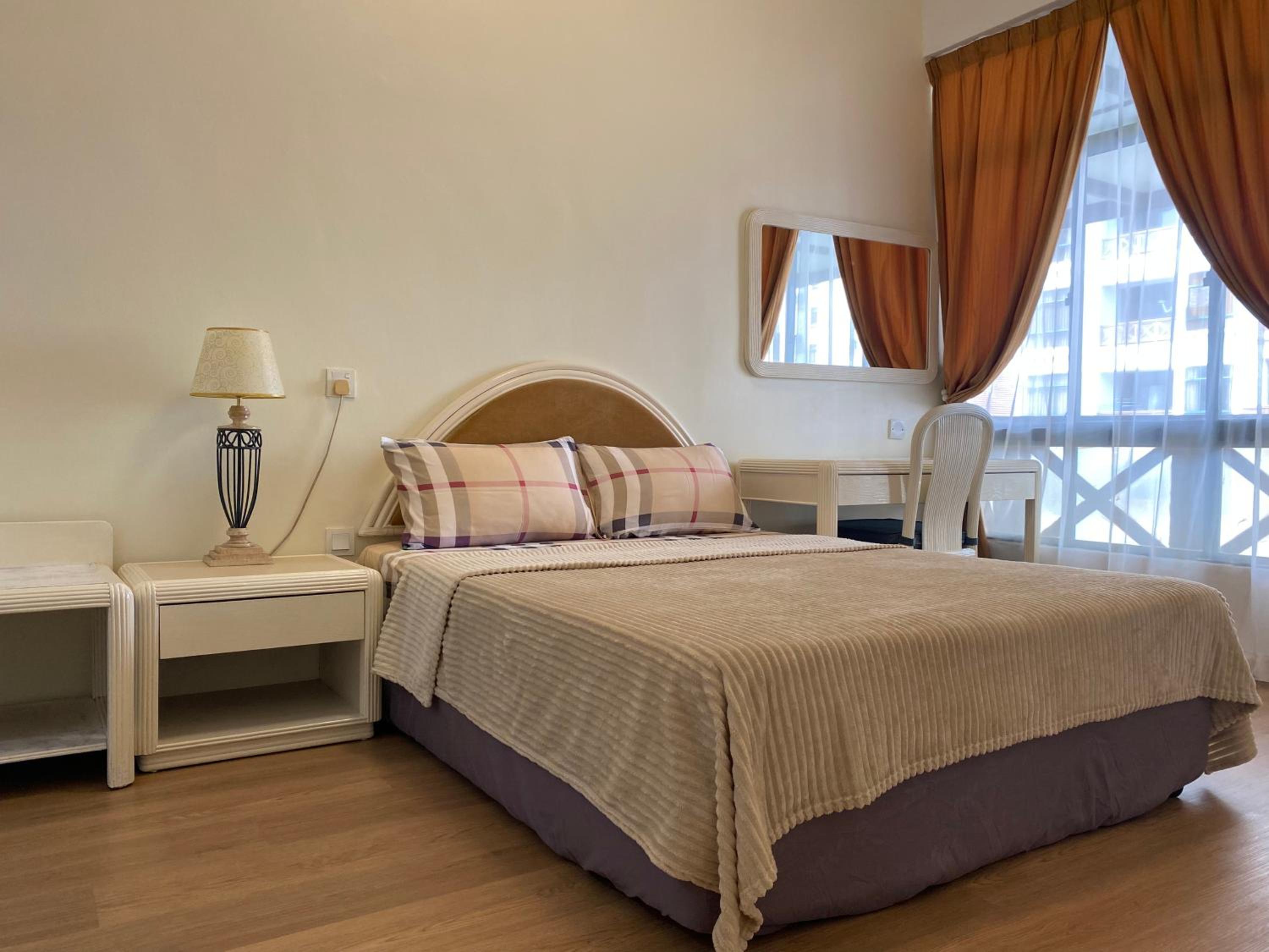 Lovely 1-Bedroom Condo with Facilities photo 7