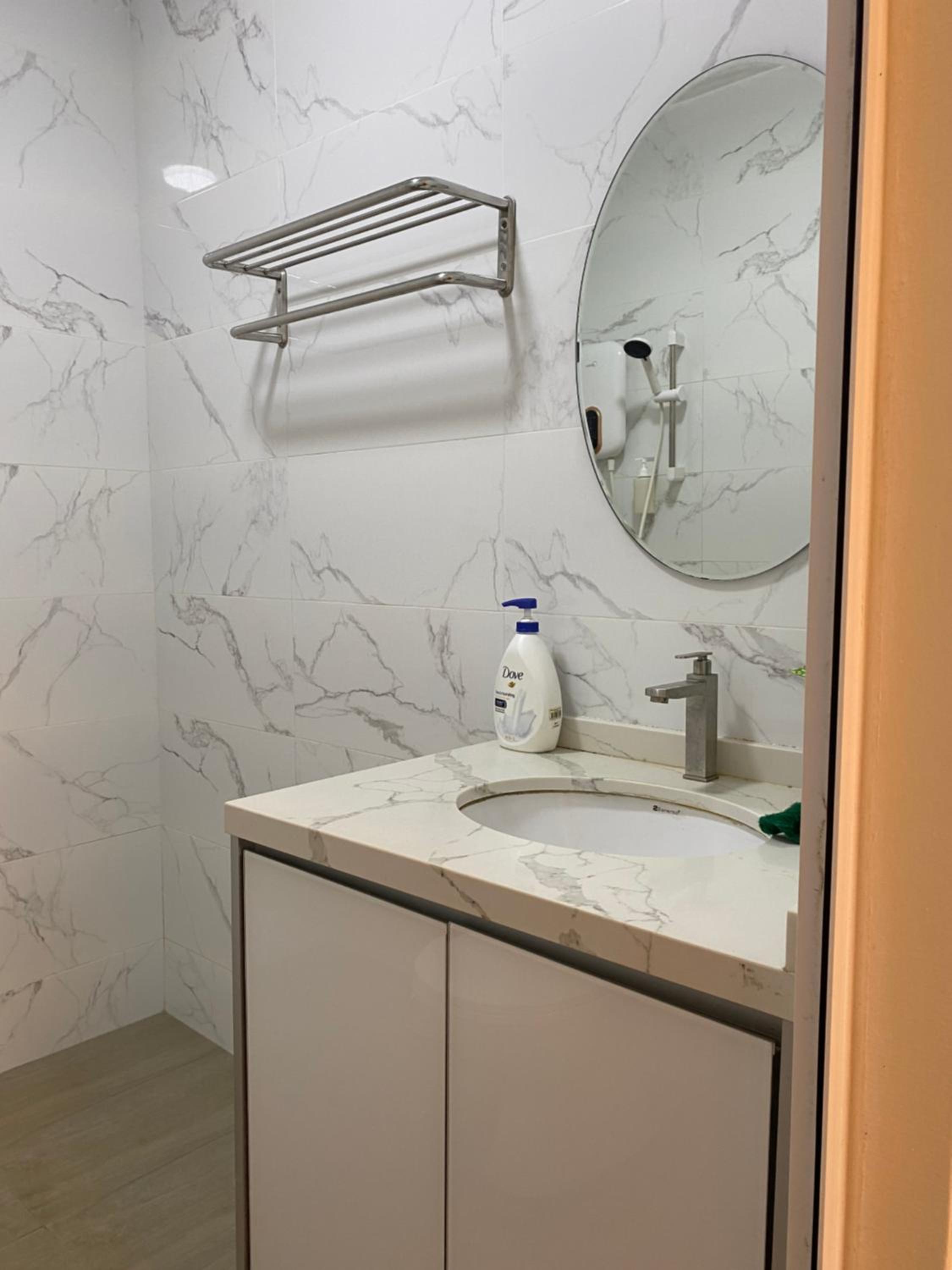 Lovely 1-Bedroom Condo with Facilities