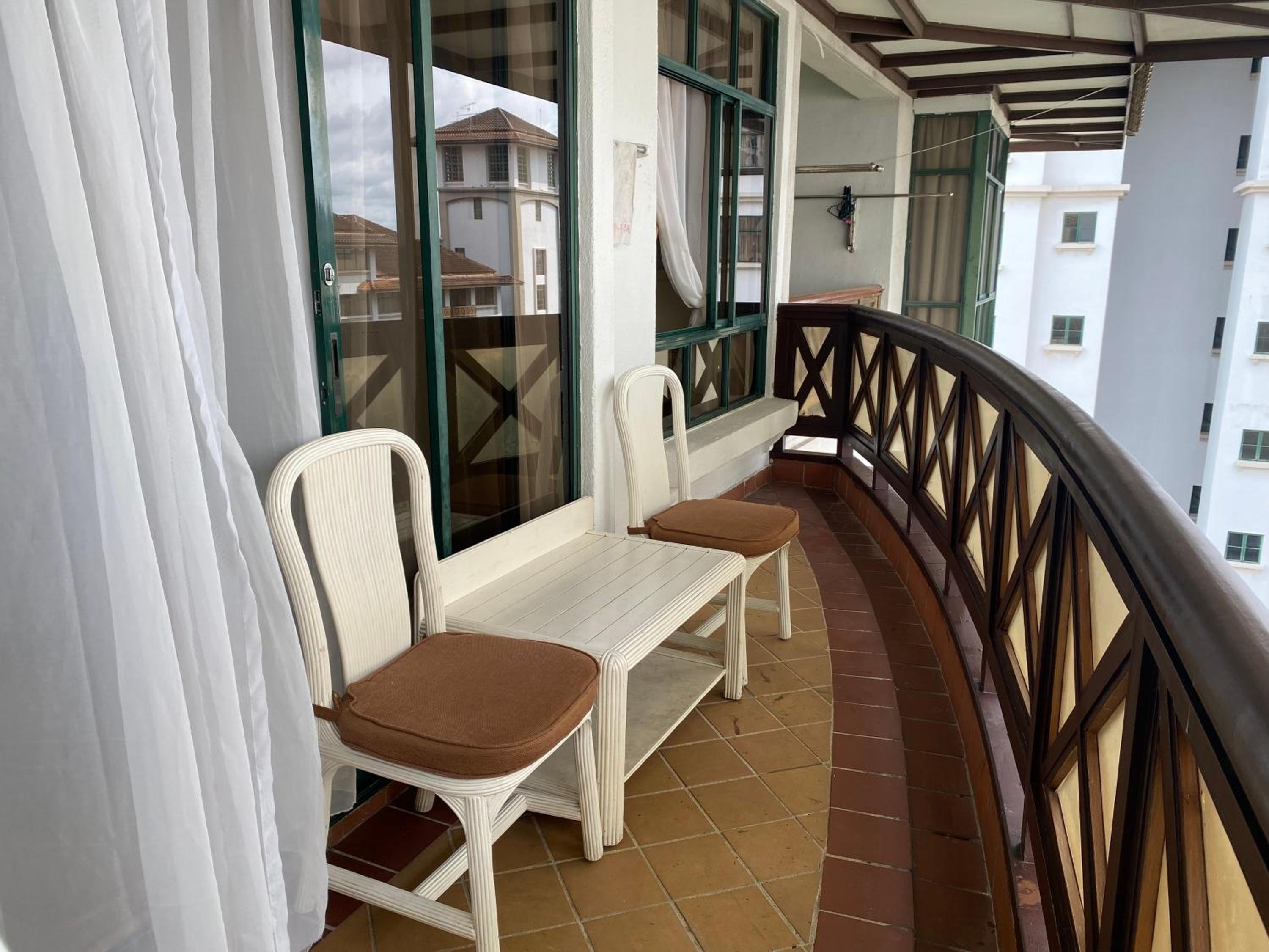 Lovely 1-Bedroom Condo with Facilities