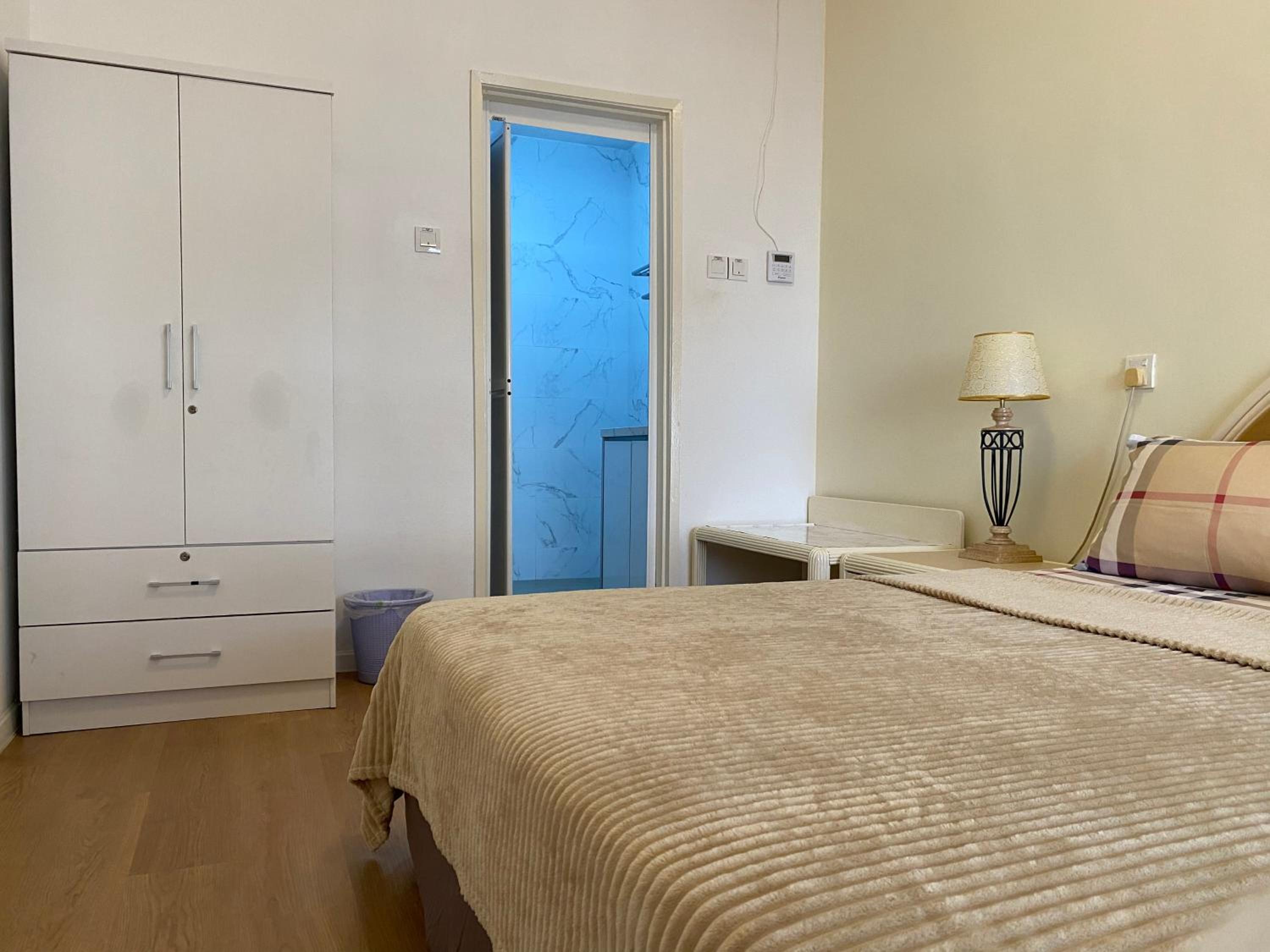 Lovely 1-Bedroom Condo with Facilities photo 8