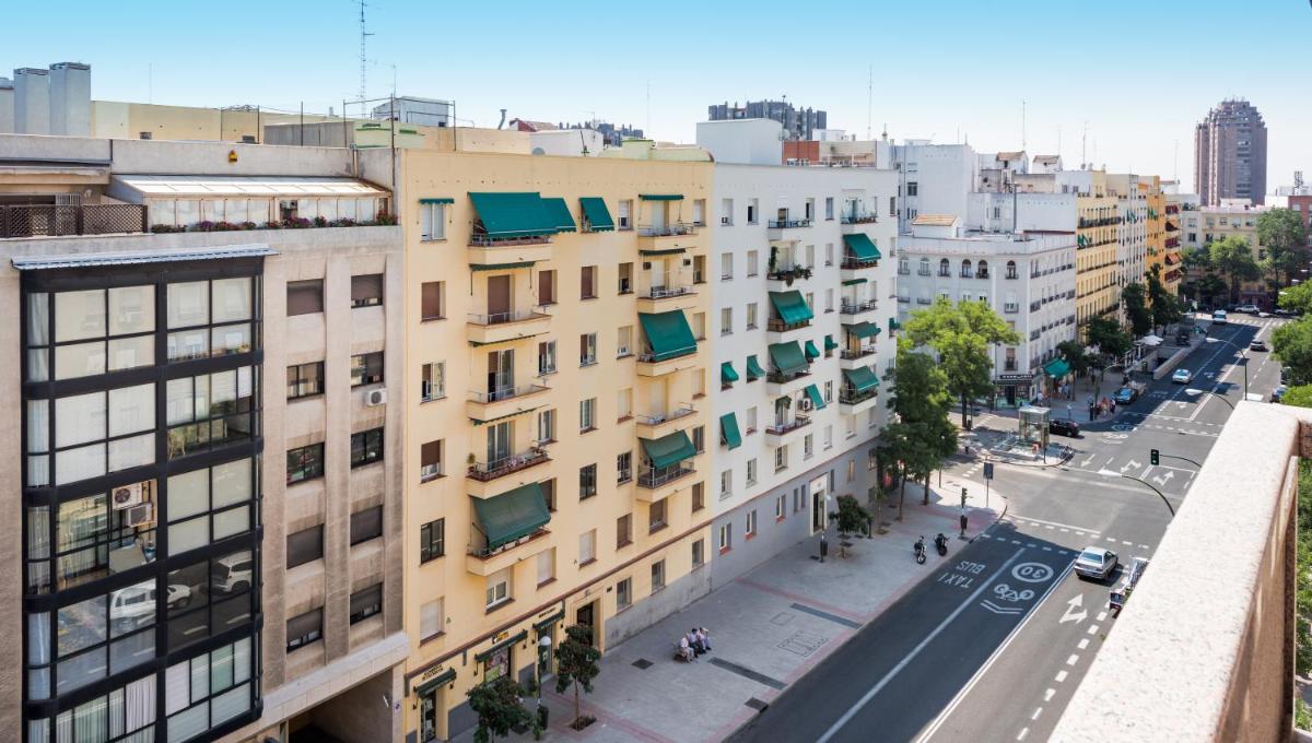 RETIRO-IBIZA ALQUILER TEMPORAL-Hospitales view 5