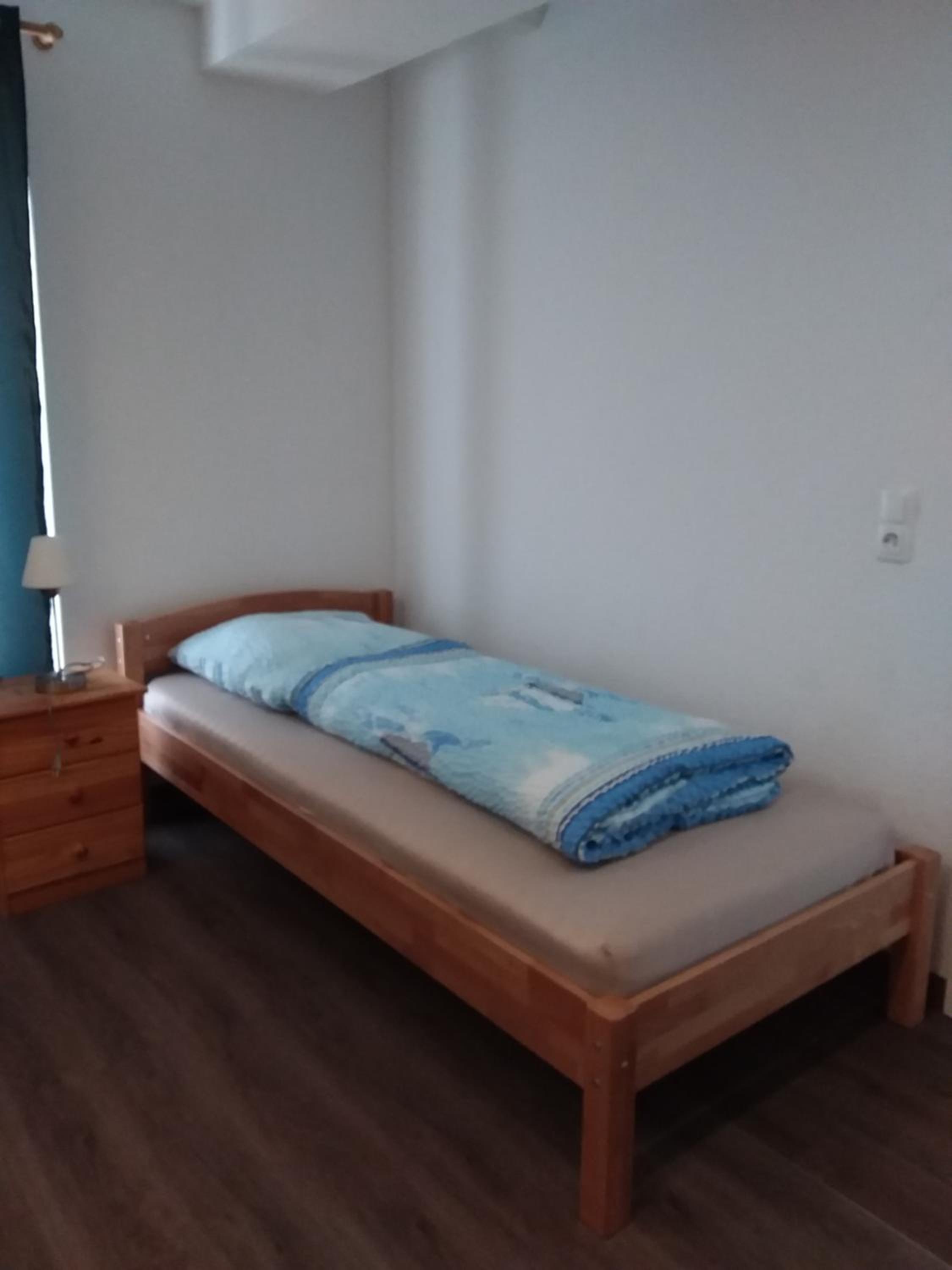 NGUYEN LE 3 Schlafzimmer, 7 Bette,Dusche, 2 WC , Küche ab 2 Übernachtungen