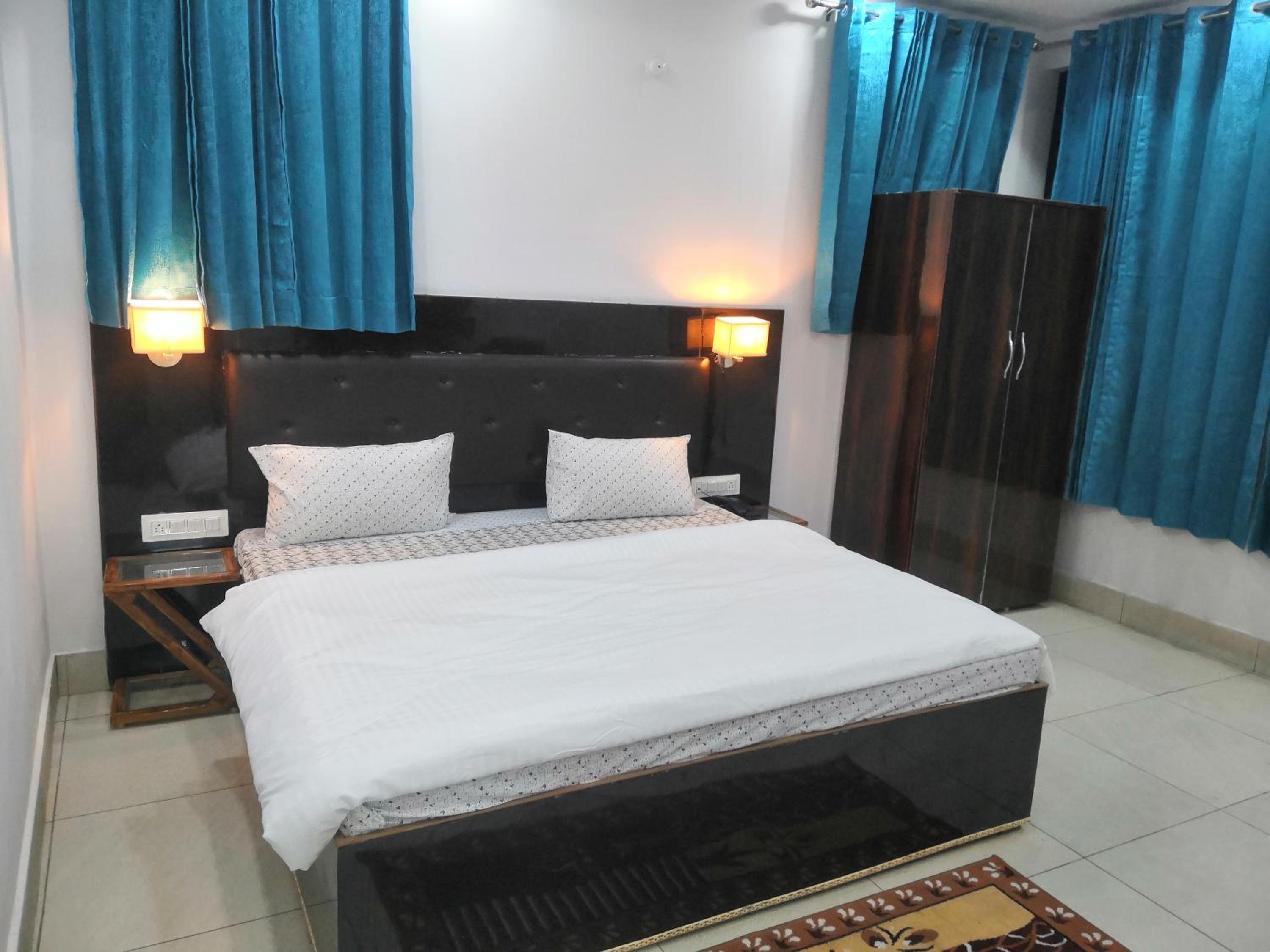 Arya Mansion view 3