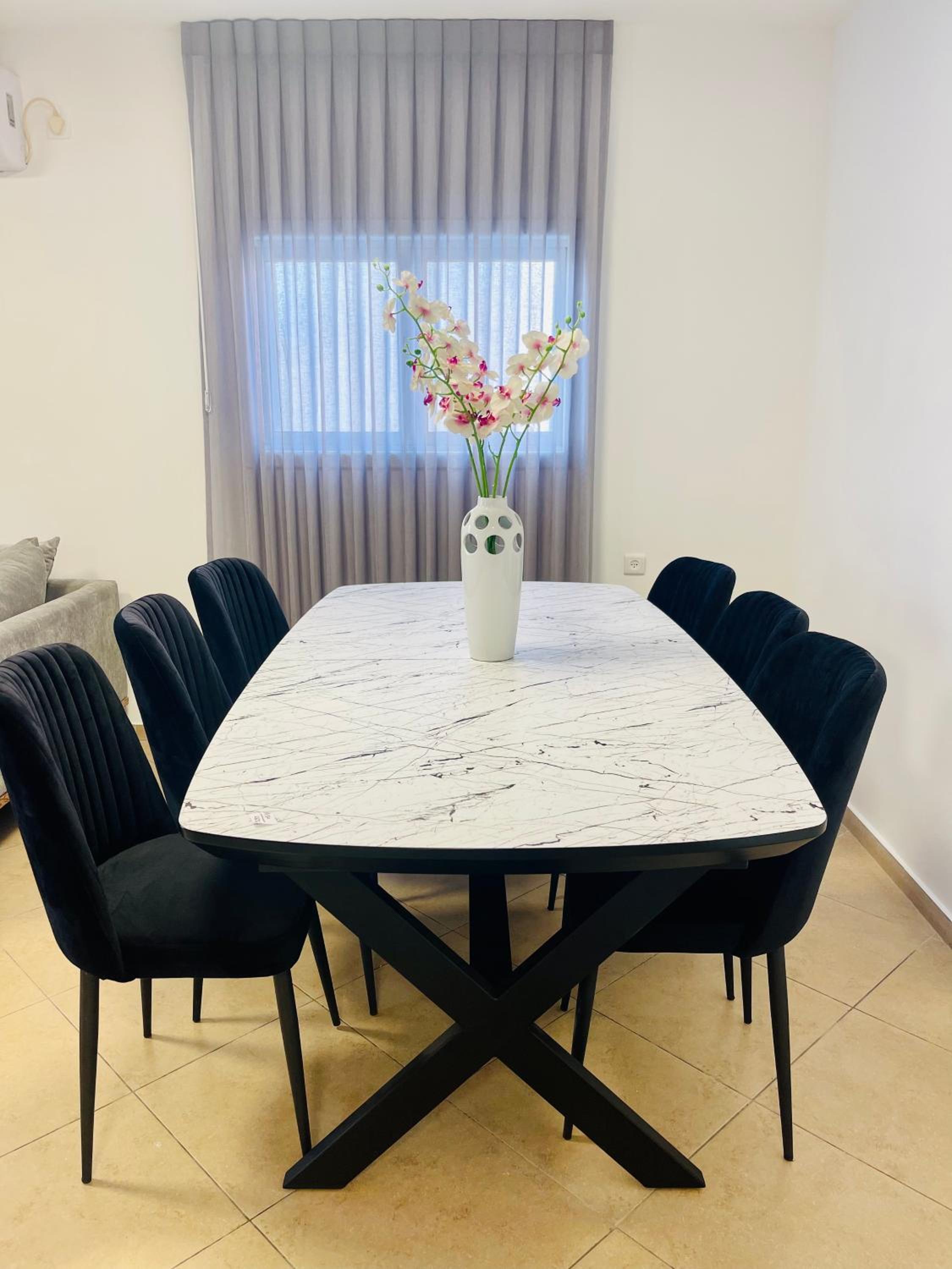 Royal Apartments on Jabotinsky Street ,Netanya view 3