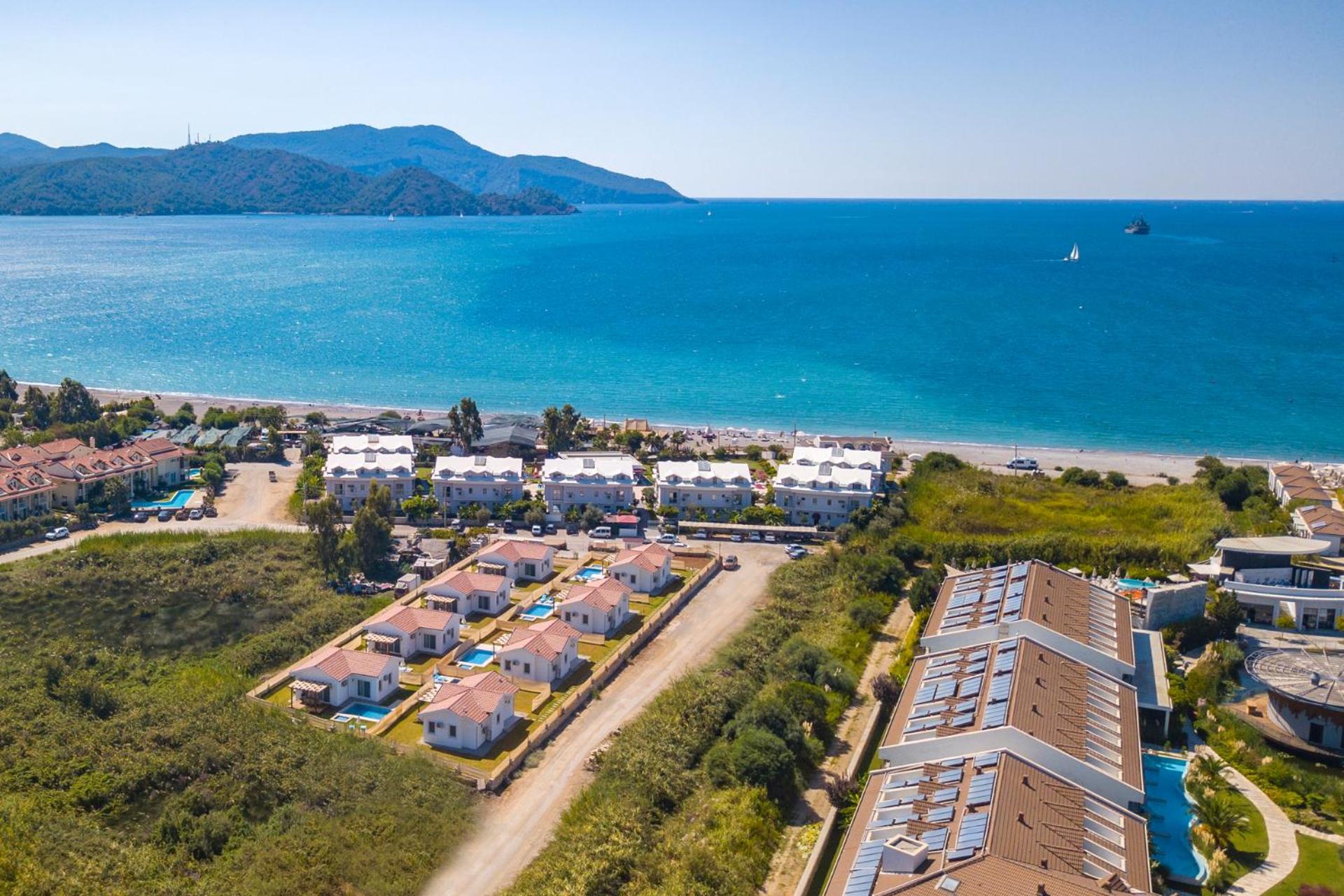 SunTeos Villa Suites - Image 39