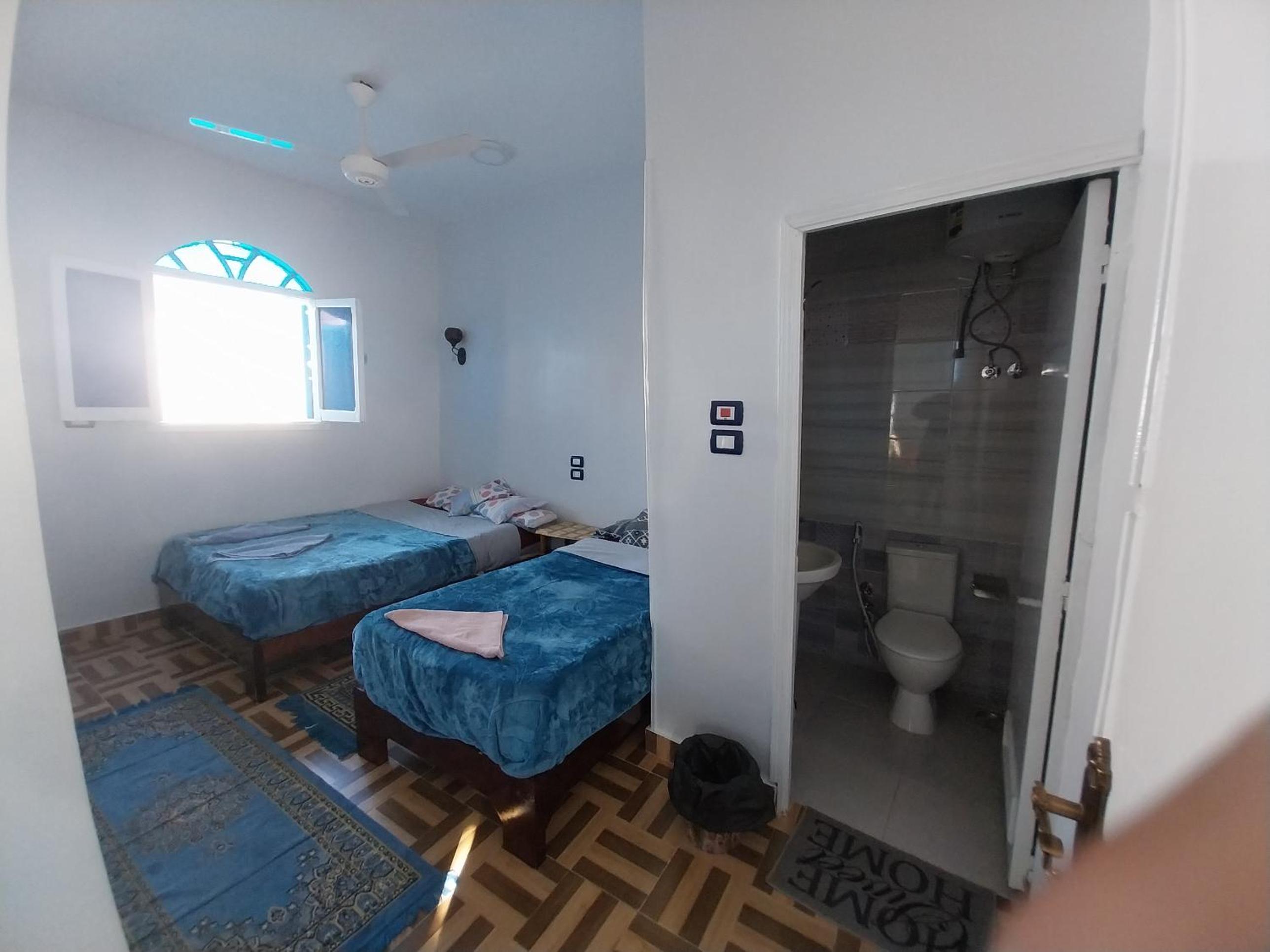 Kayan Guest House
