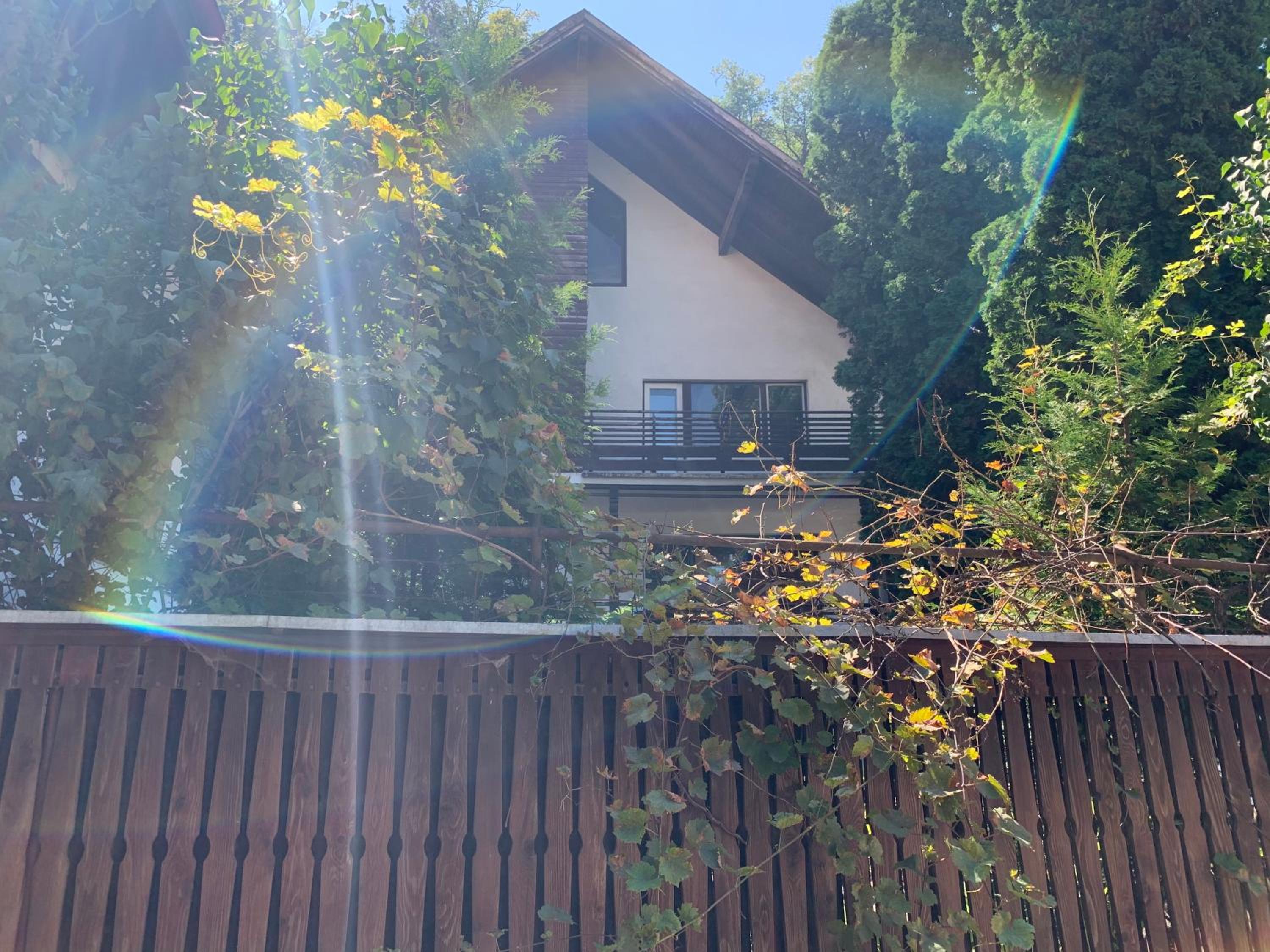 Timi Residence