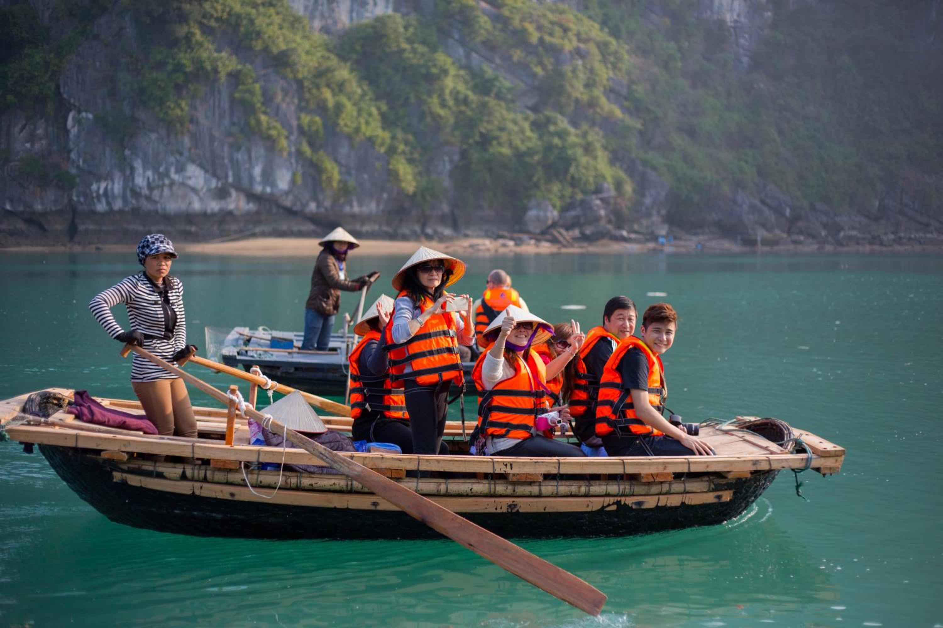 Signature Royal Halong Cruise