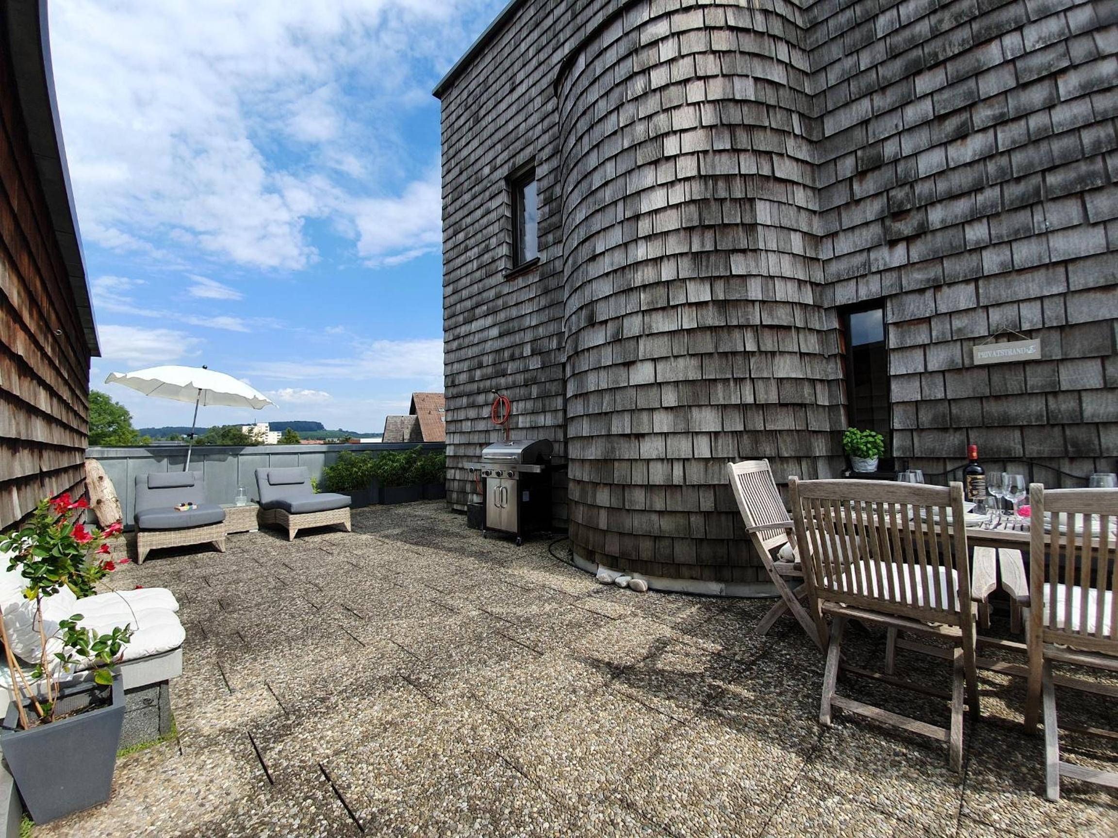 Penthouse Weitblick mit Berg und Seesicht
