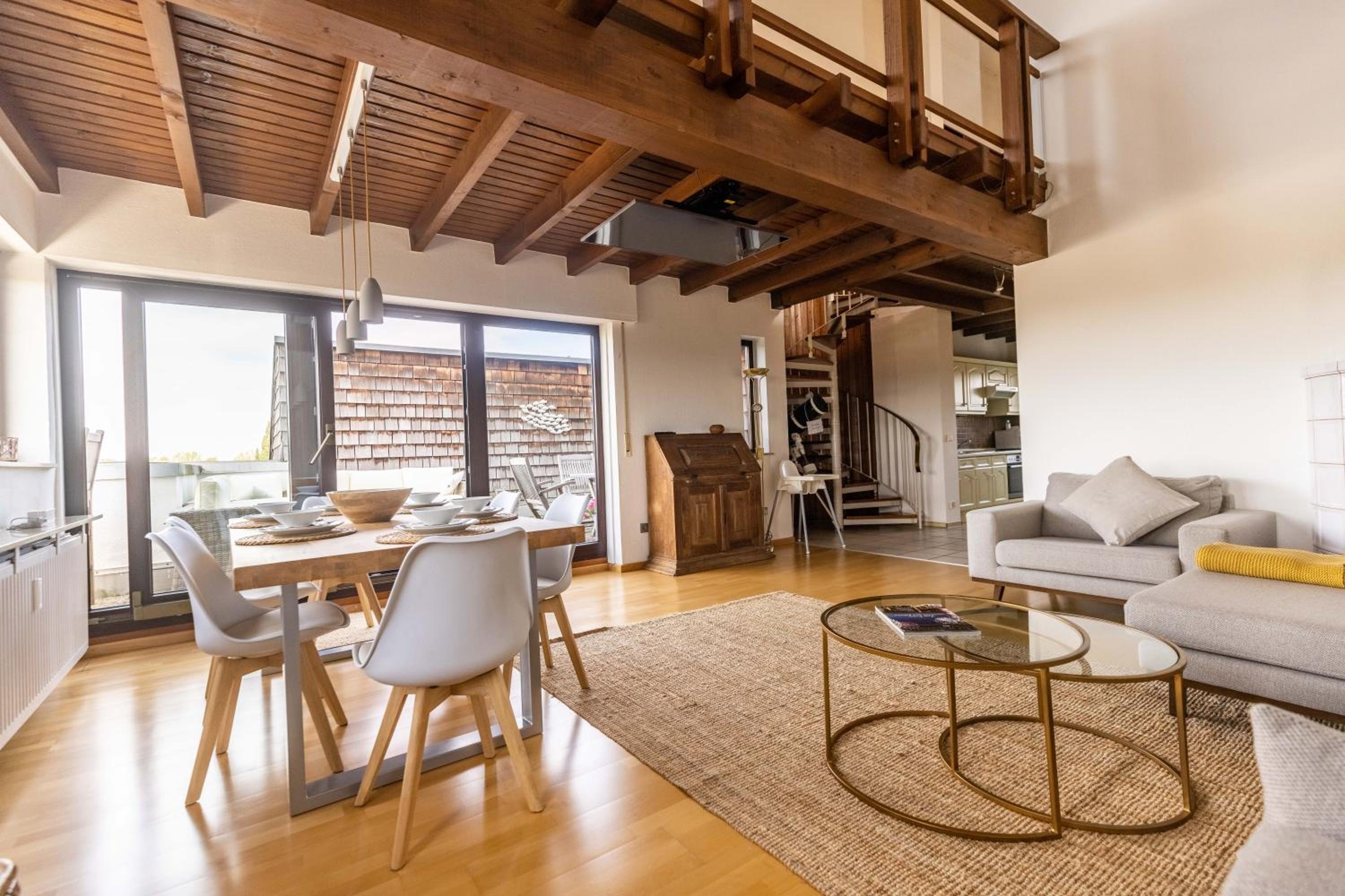 Penthouse Weitblick mit Berg und Seesicht