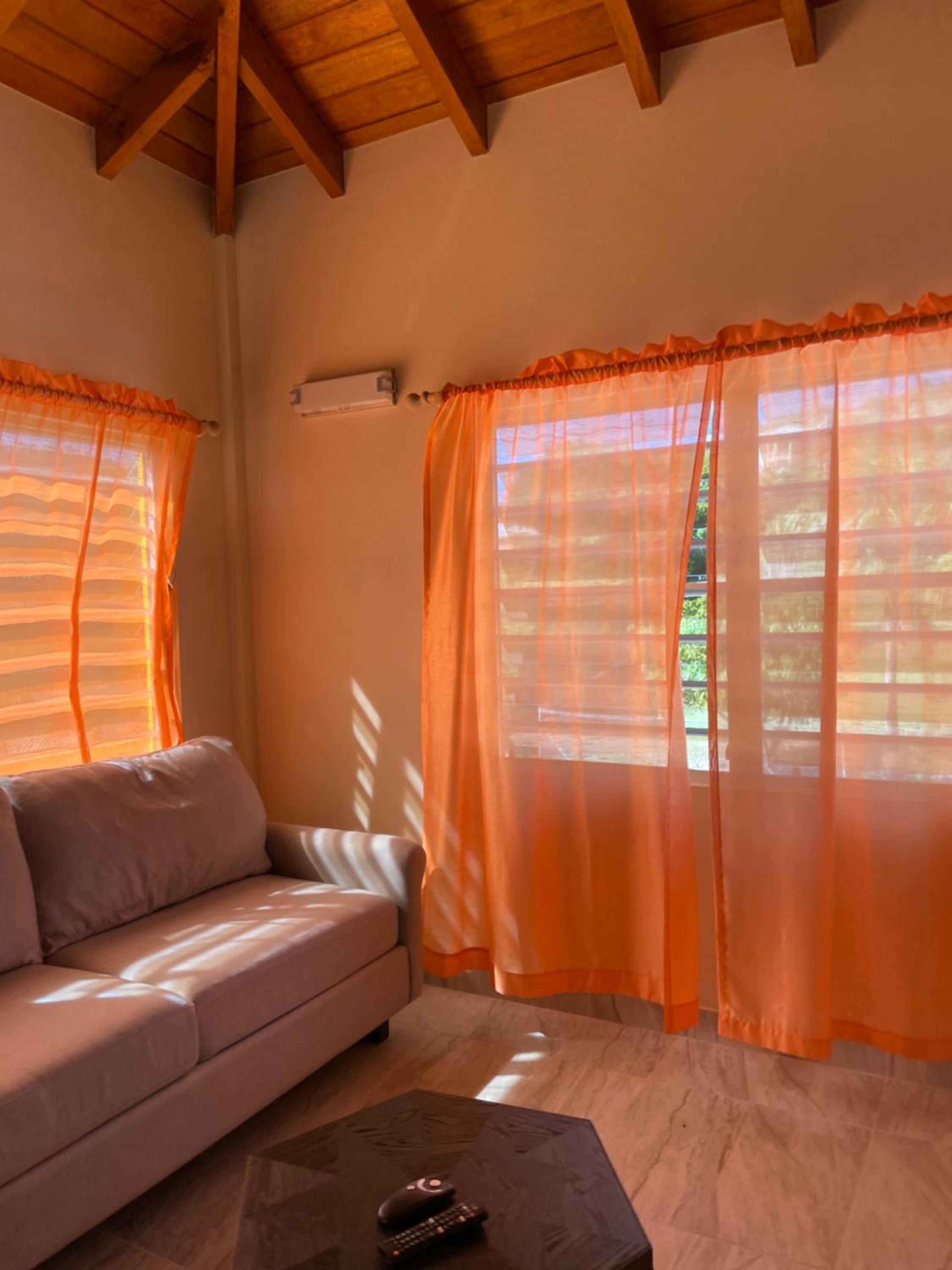 Poinciana Apartments - Holiday Rental