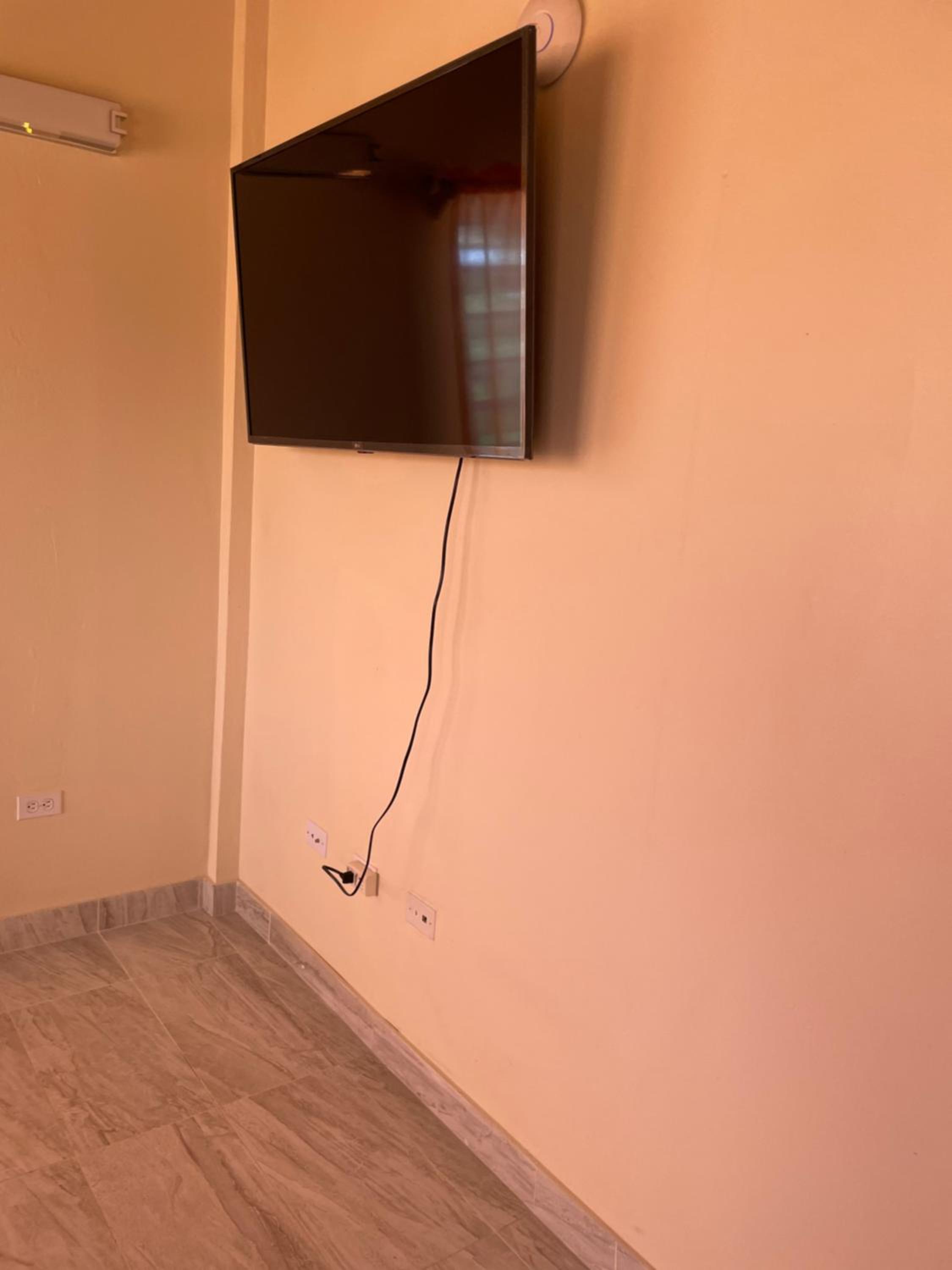 Poinciana Apartments - Holiday Rental