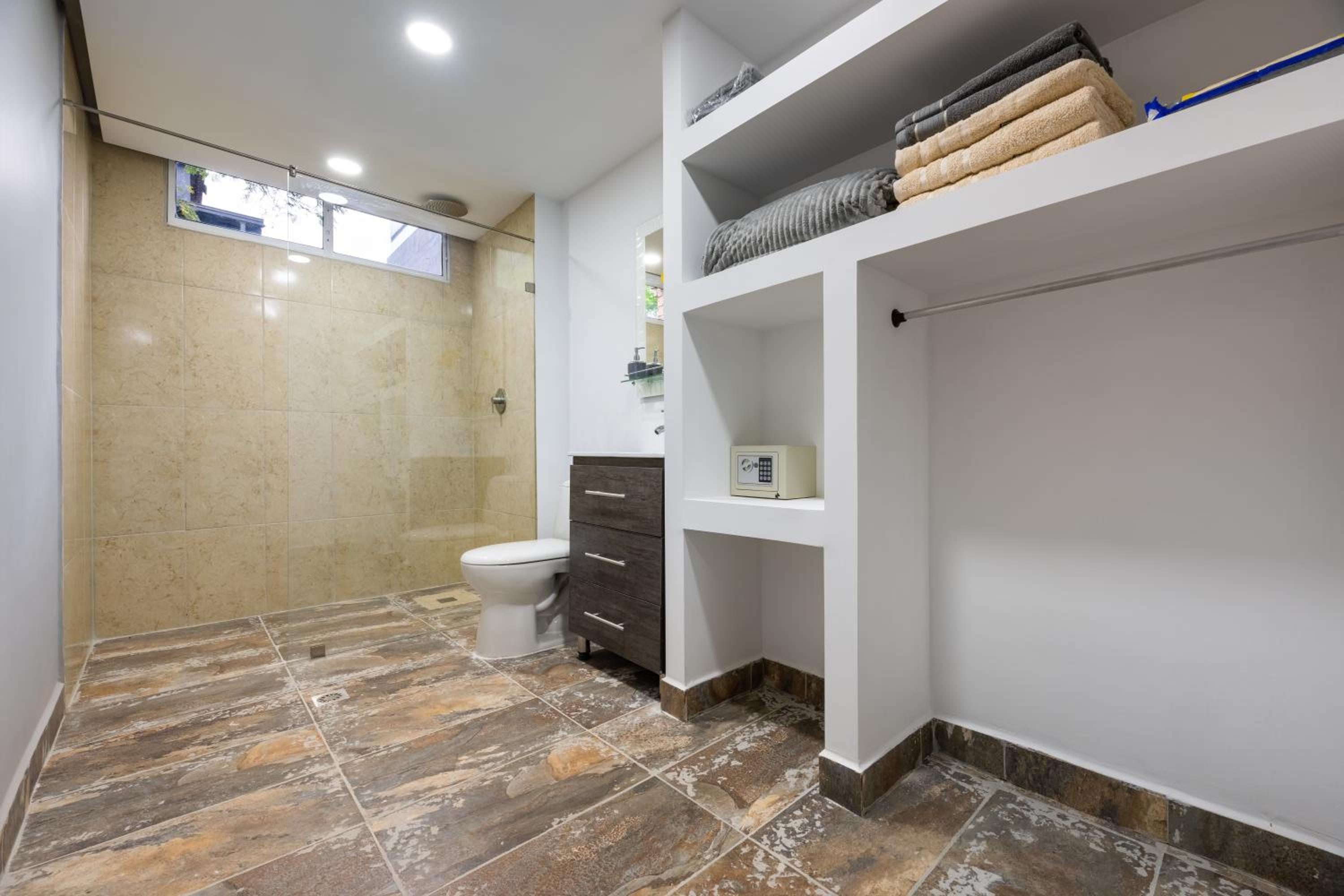 Provenza Jewel Jacuzzi Ac Luxury Prime location