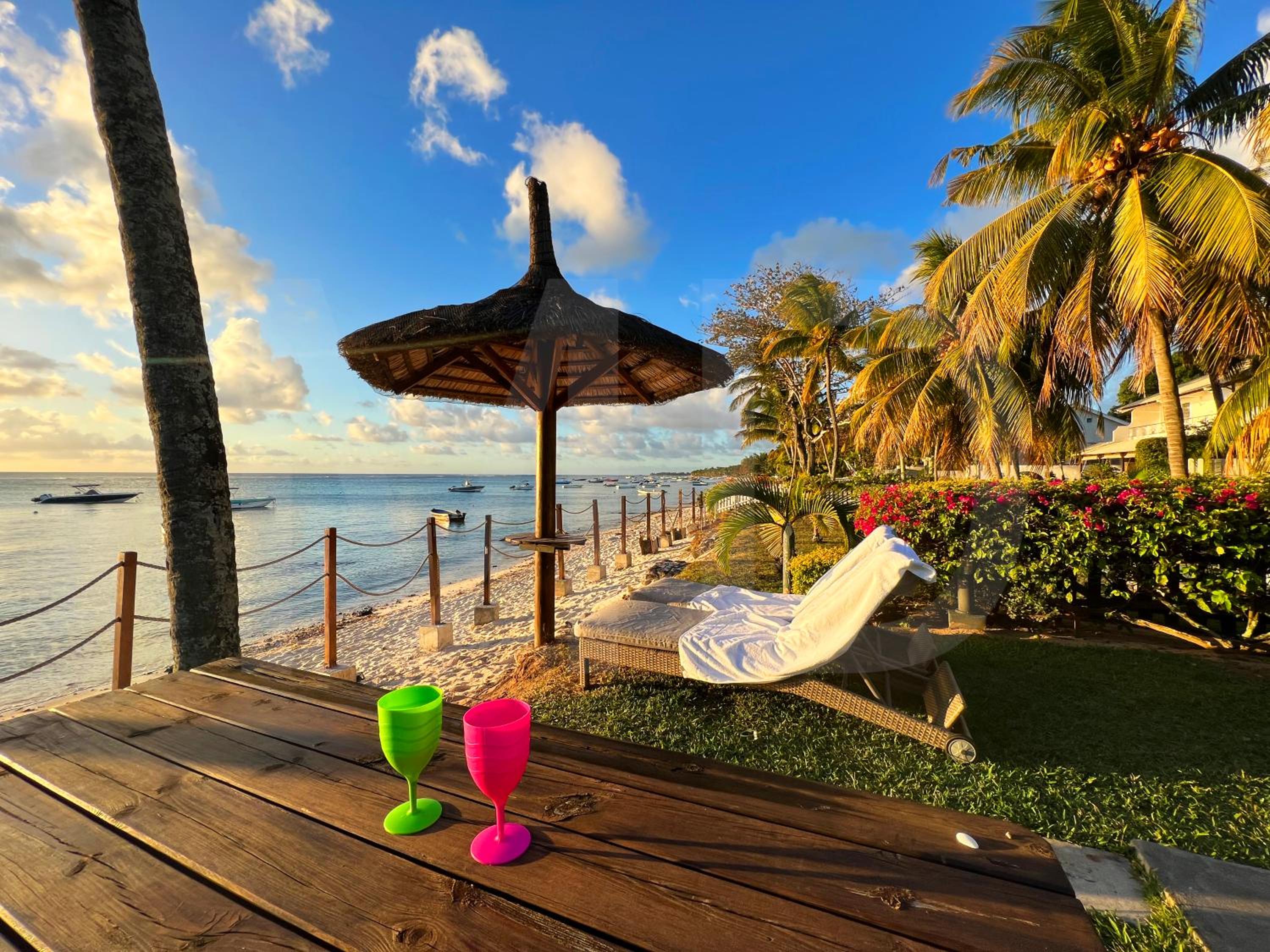 Caro's Beachfront