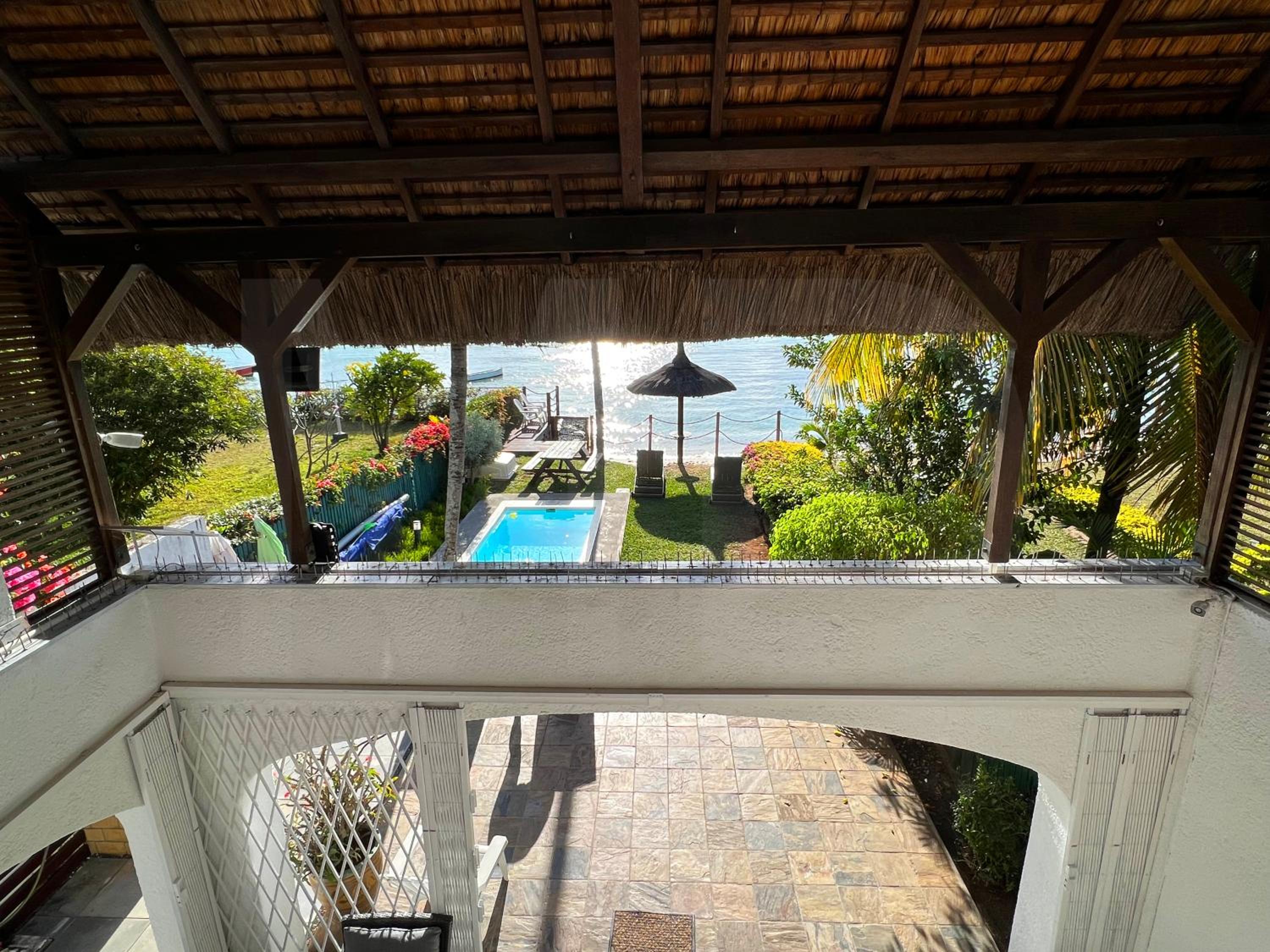 Caro's Beachfront