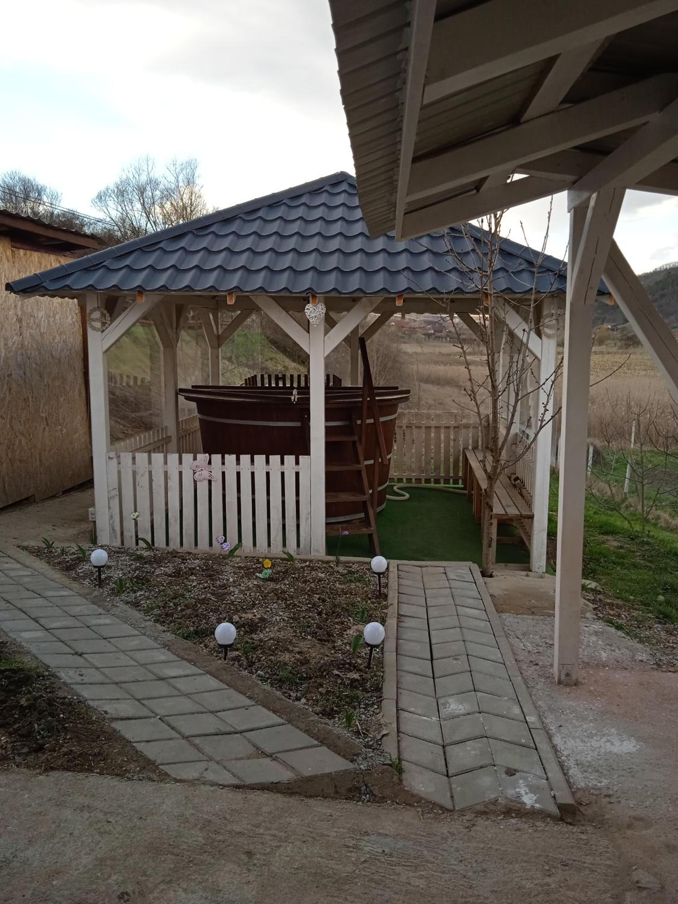 Photo 52