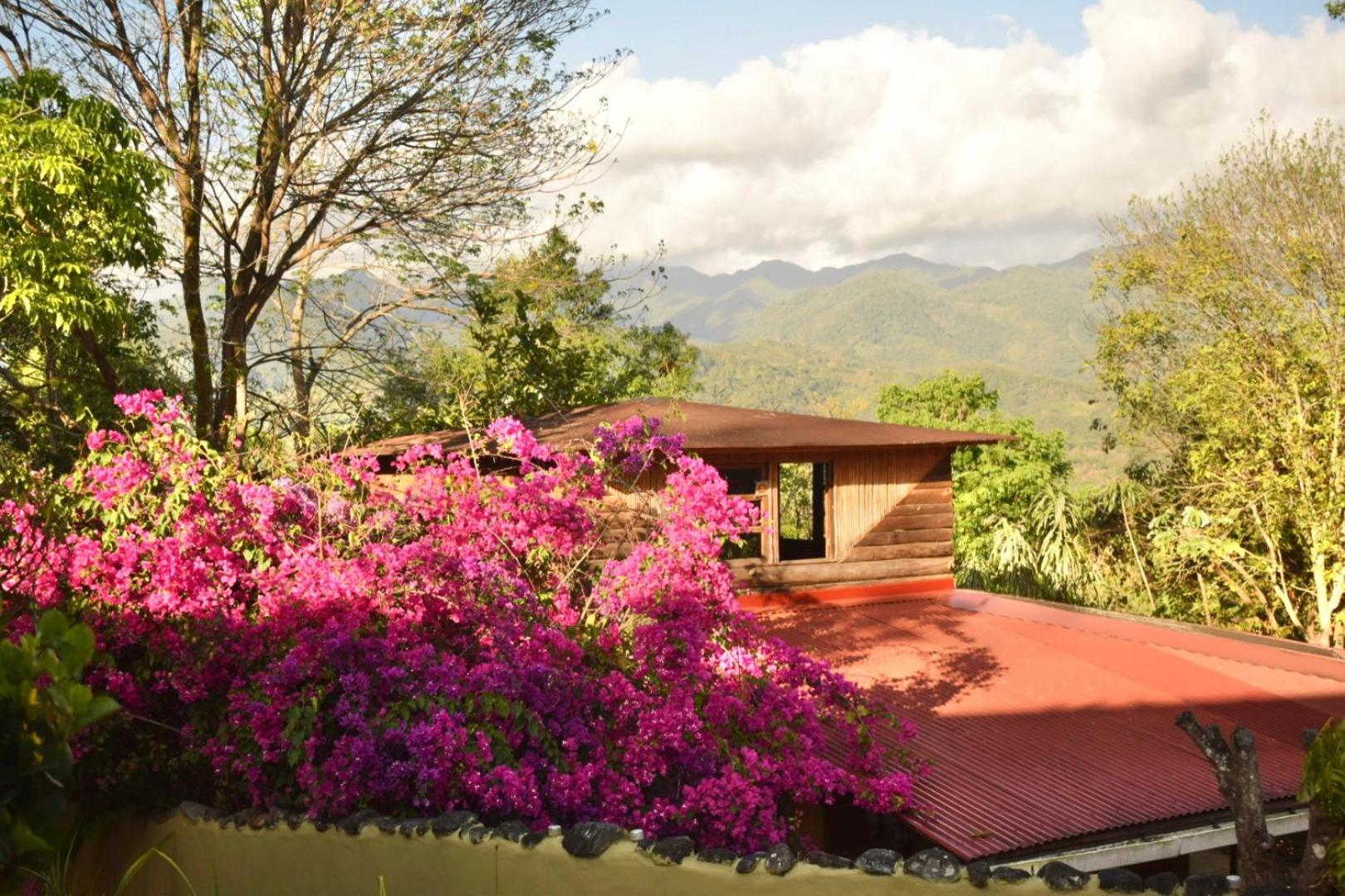 La Qhia Eco Retreat