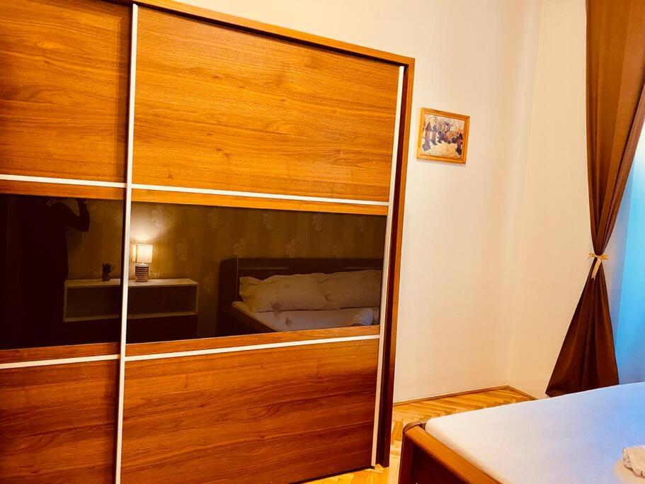 Hotel Apartment in Prague 2 Square