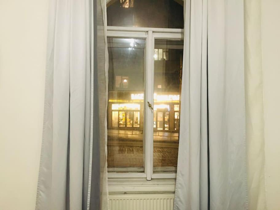 Hotel Apartment in Prague 2 Square