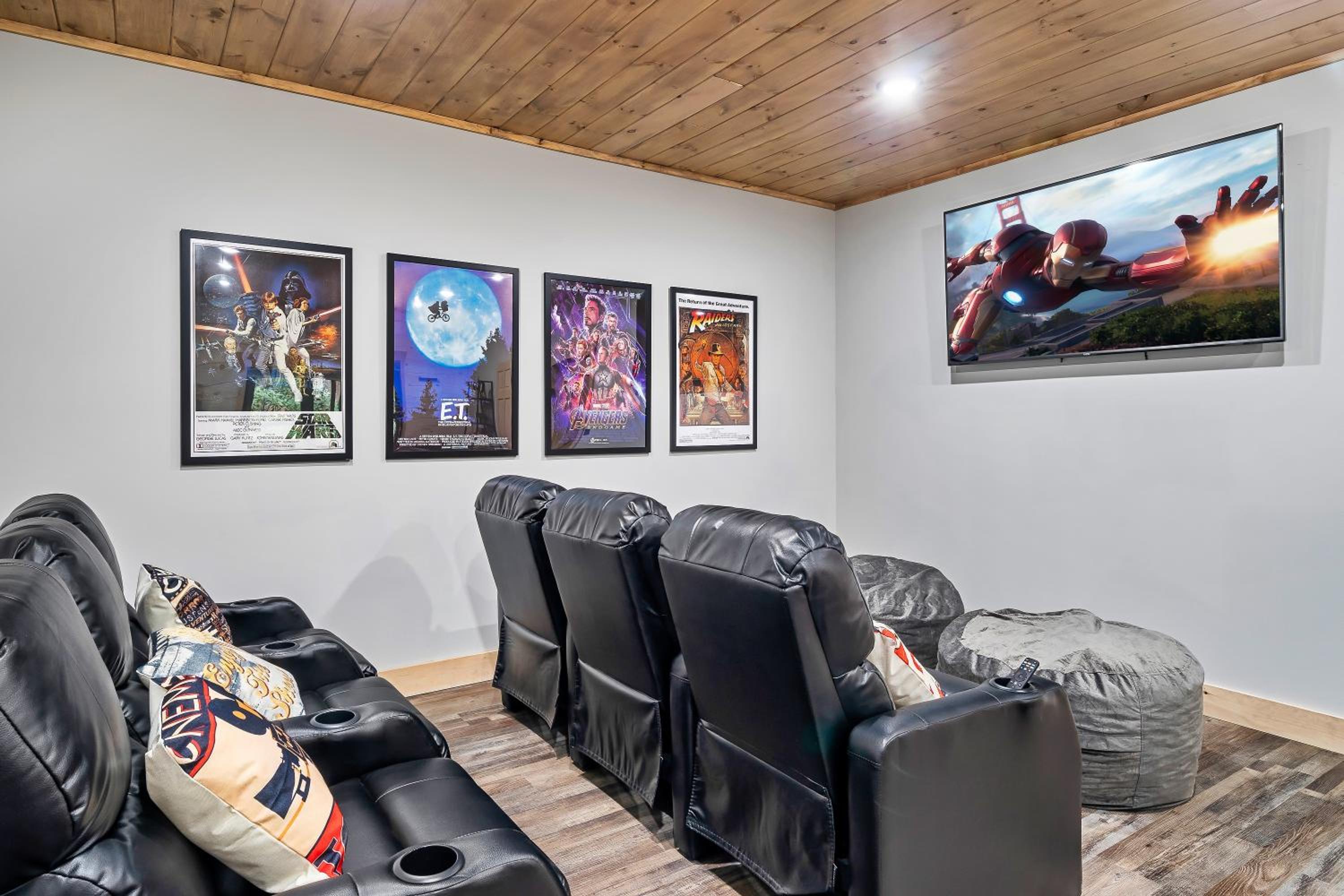 New Luxury Vacation Home Cabin in Smoky Gatlinburg - Theater Room view 3