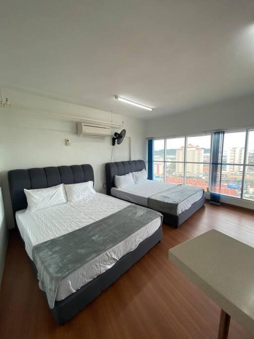 4PAX near USM n Pantai Hospital n PISA SPI CE ARENA photo 3