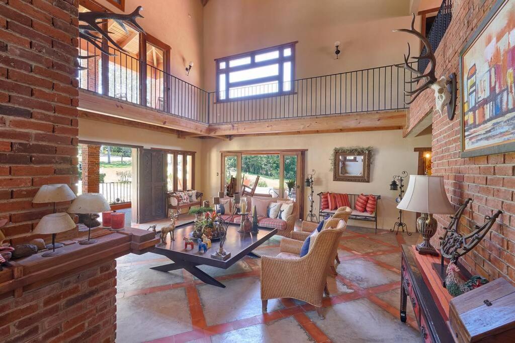 Escape Chalet at Pinar del Sol in Jarabacoa