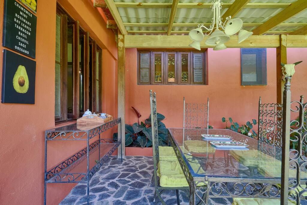 Escape Chalet at Pinar del Sol in Jarabacoa
