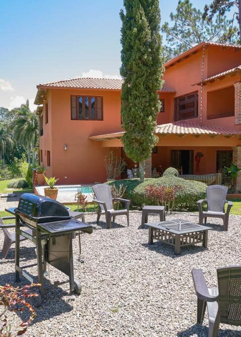Escape Chalet at Pinar del Sol in Jarabacoa