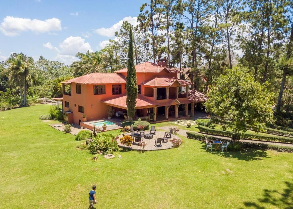 Escape Chalet at Pinar del Sol in Jarabacoa