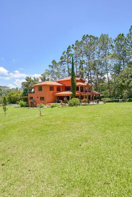 Escape Chalet at Pinar del Sol in Jarabacoa