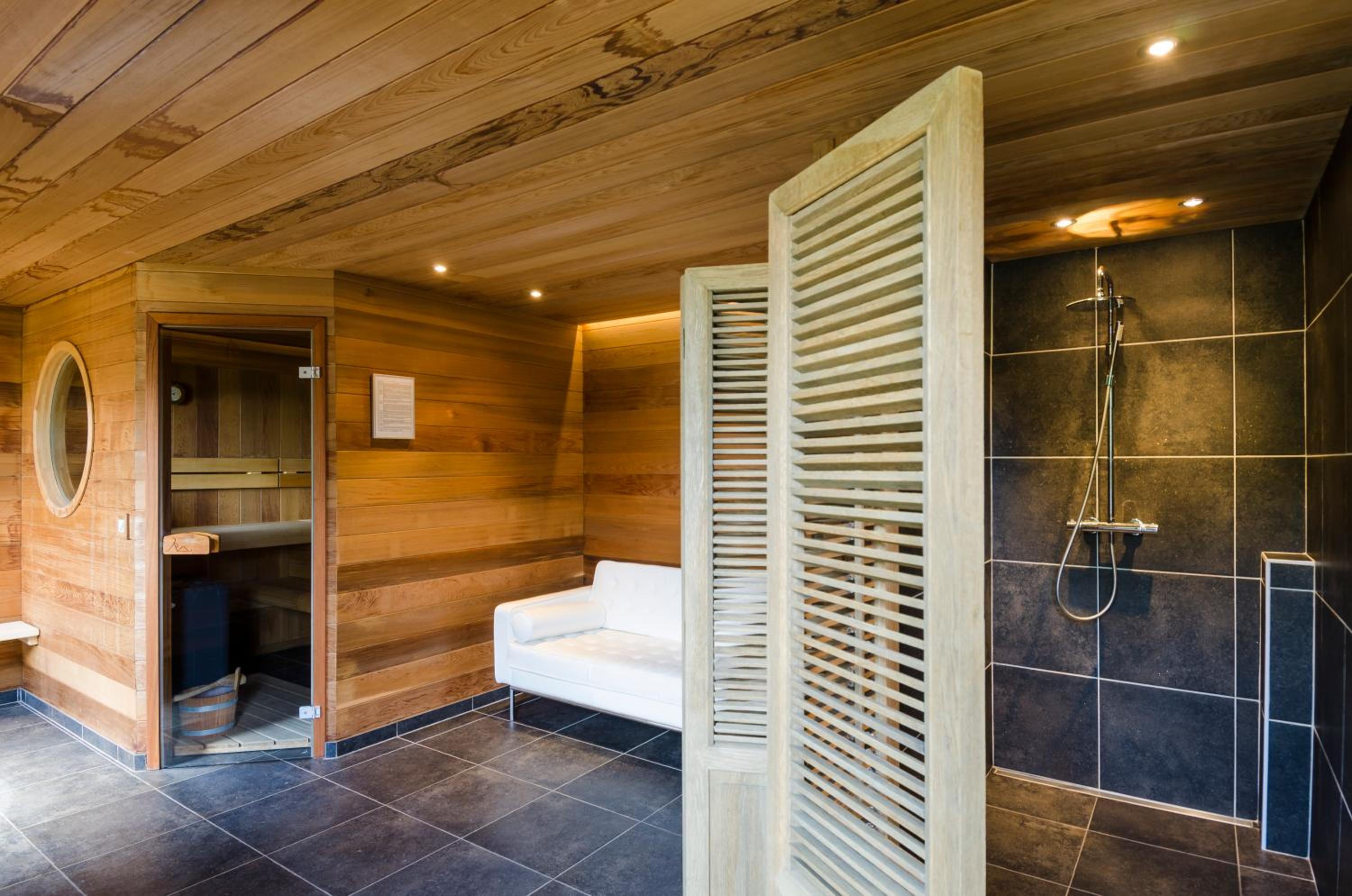 Vakantiehuis Victorello met sauna, jacuzzi, seizoenszwembad