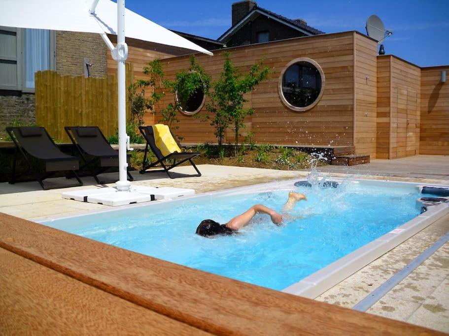 Vakantiehuis Victorello met sauna, jacuzzi, seizoenszwembad