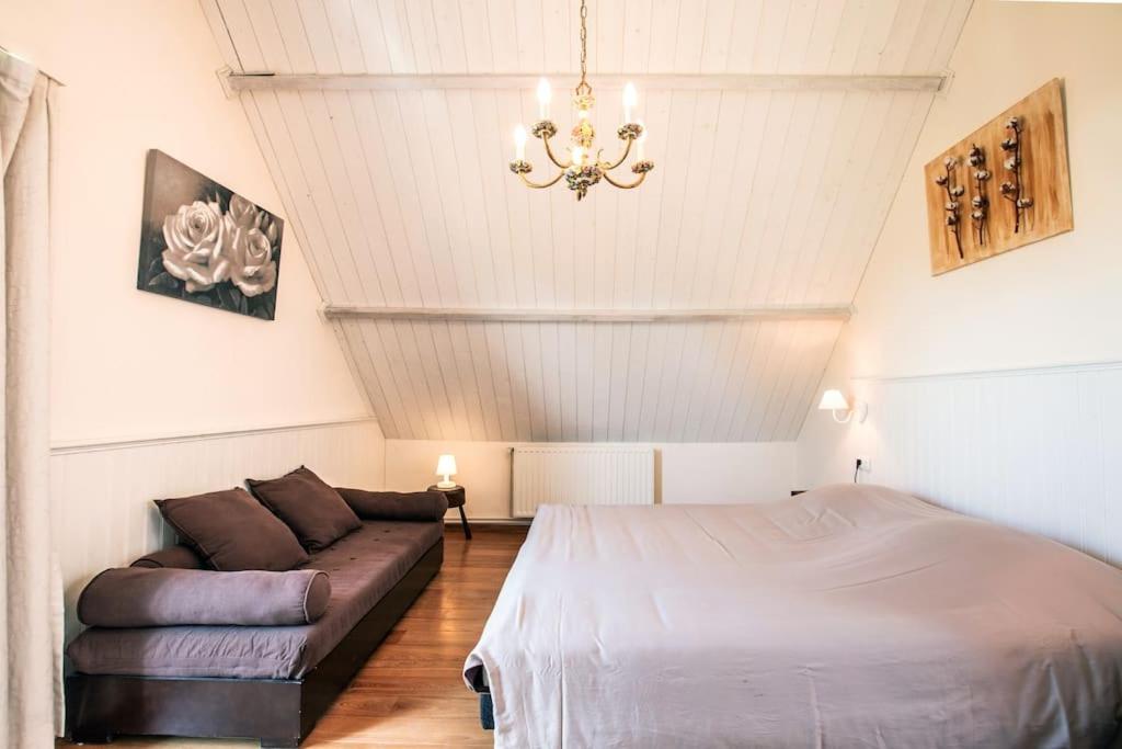 Vakantiehuis Victorello met sauna, jacuzzi, seizoenszwembad