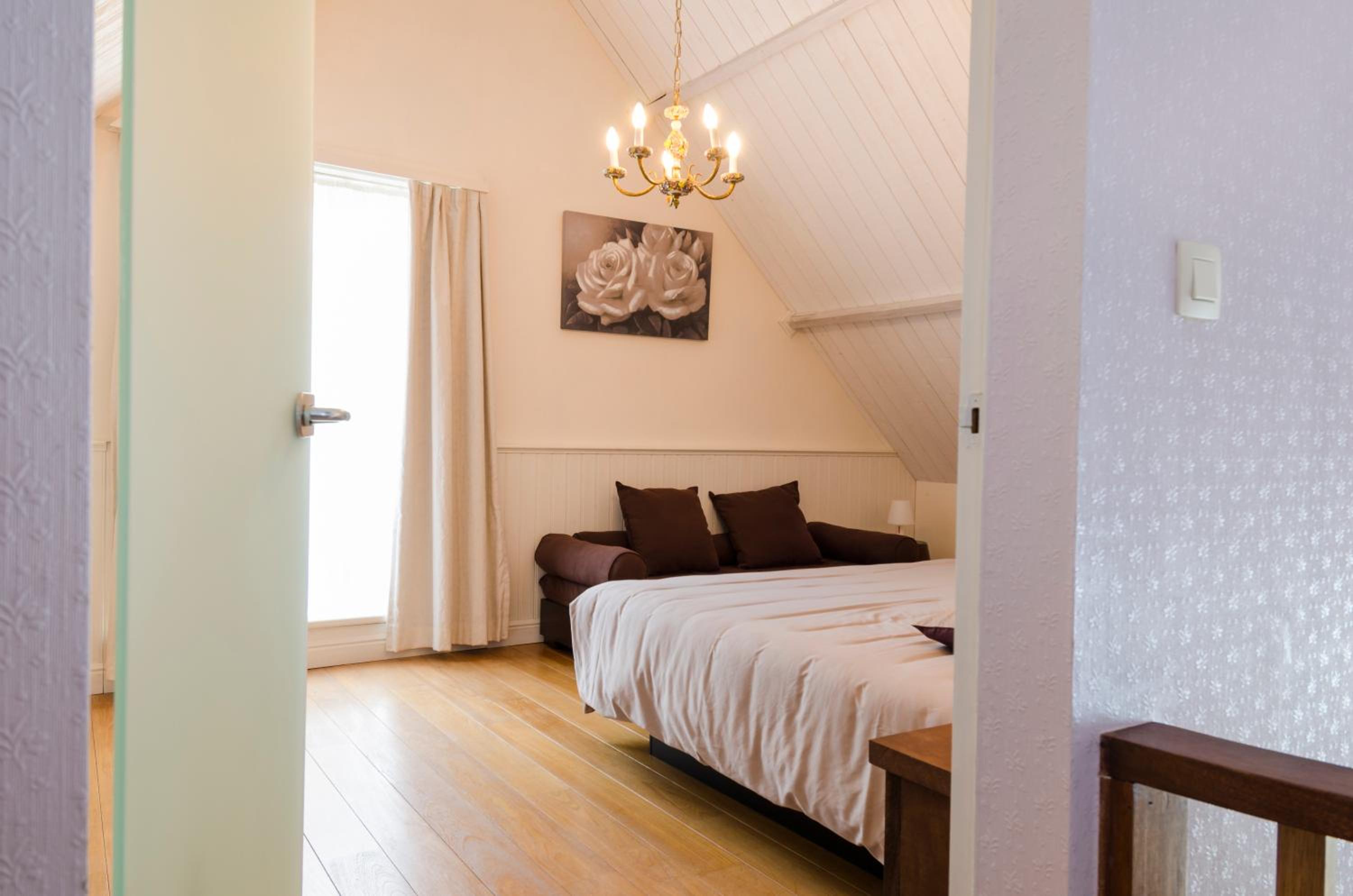 Vakantiehuis Victorello met sauna, jacuzzi, seizoenszwembad