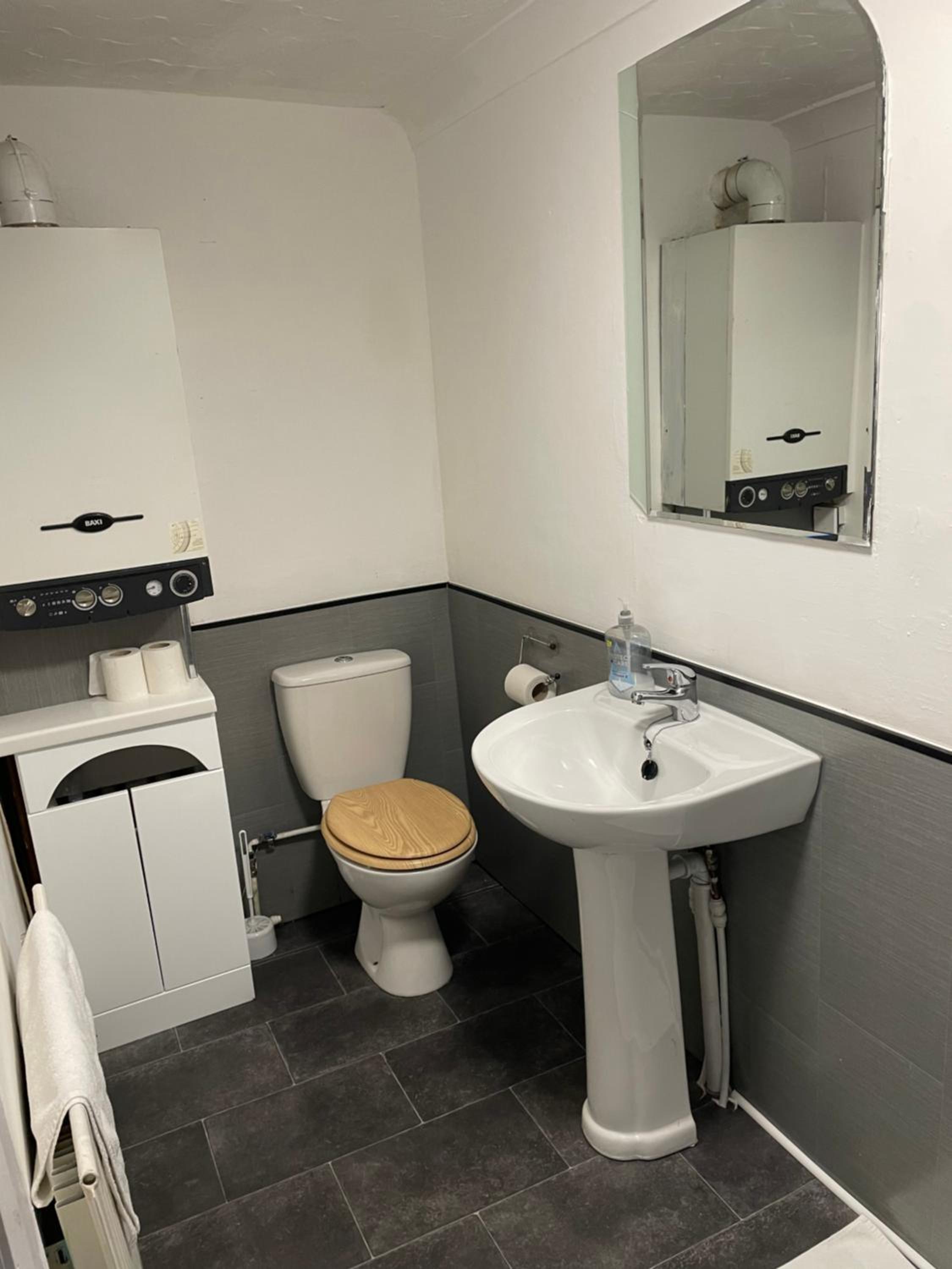 Photo 16