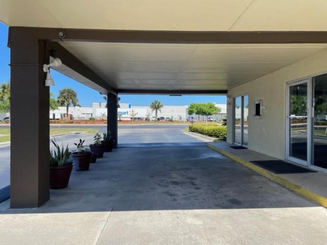 Lake City Vacations - Driftwood Inn - Lake City - Property Image 7