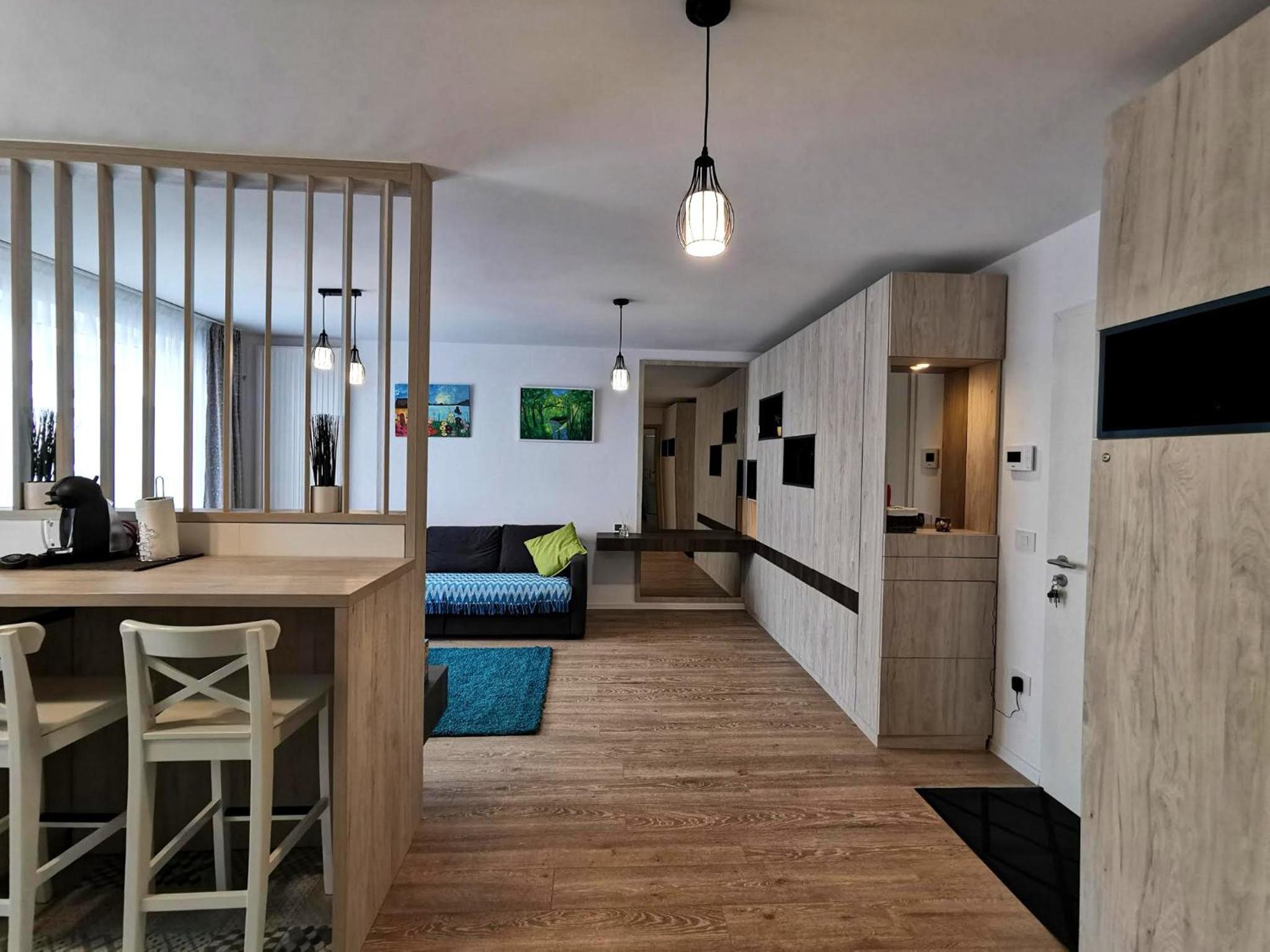 Modern Studio Coresi Residence