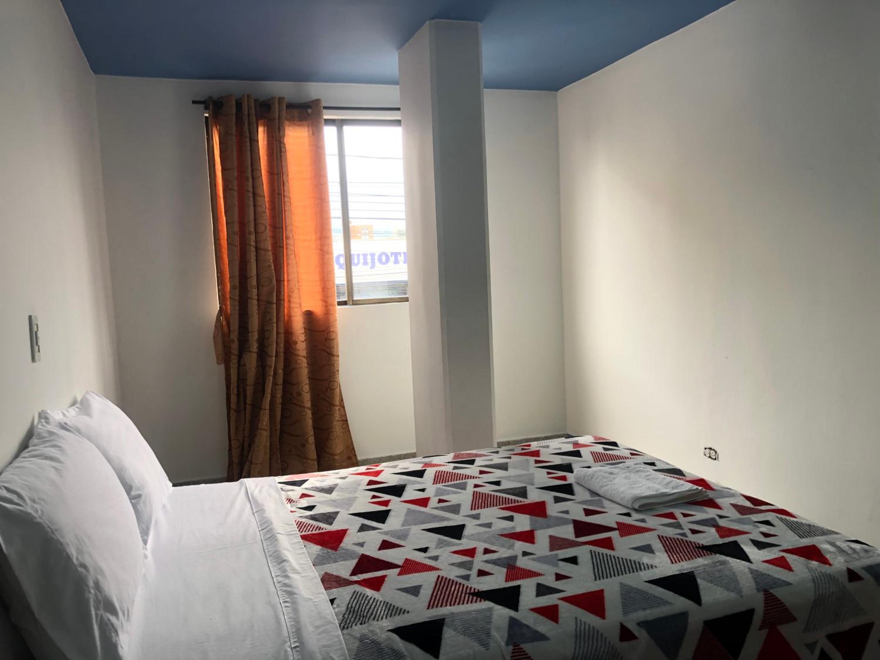 Apartamento cómodo en laureles, grande, céntrico ,bien ubicado Apto203