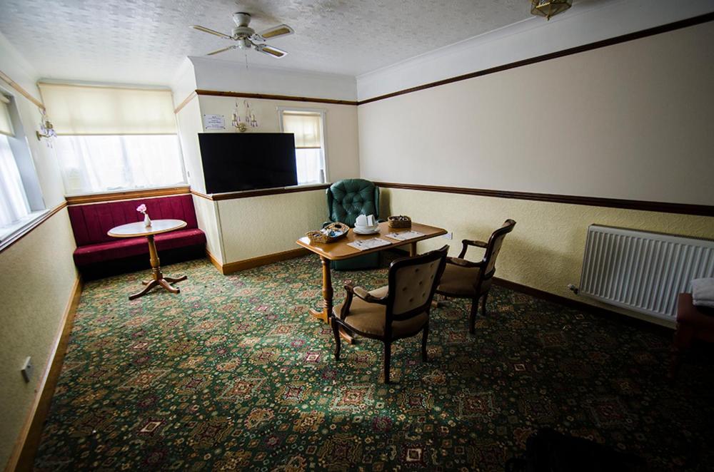 Elgin City Centre Torr House hotel view 3