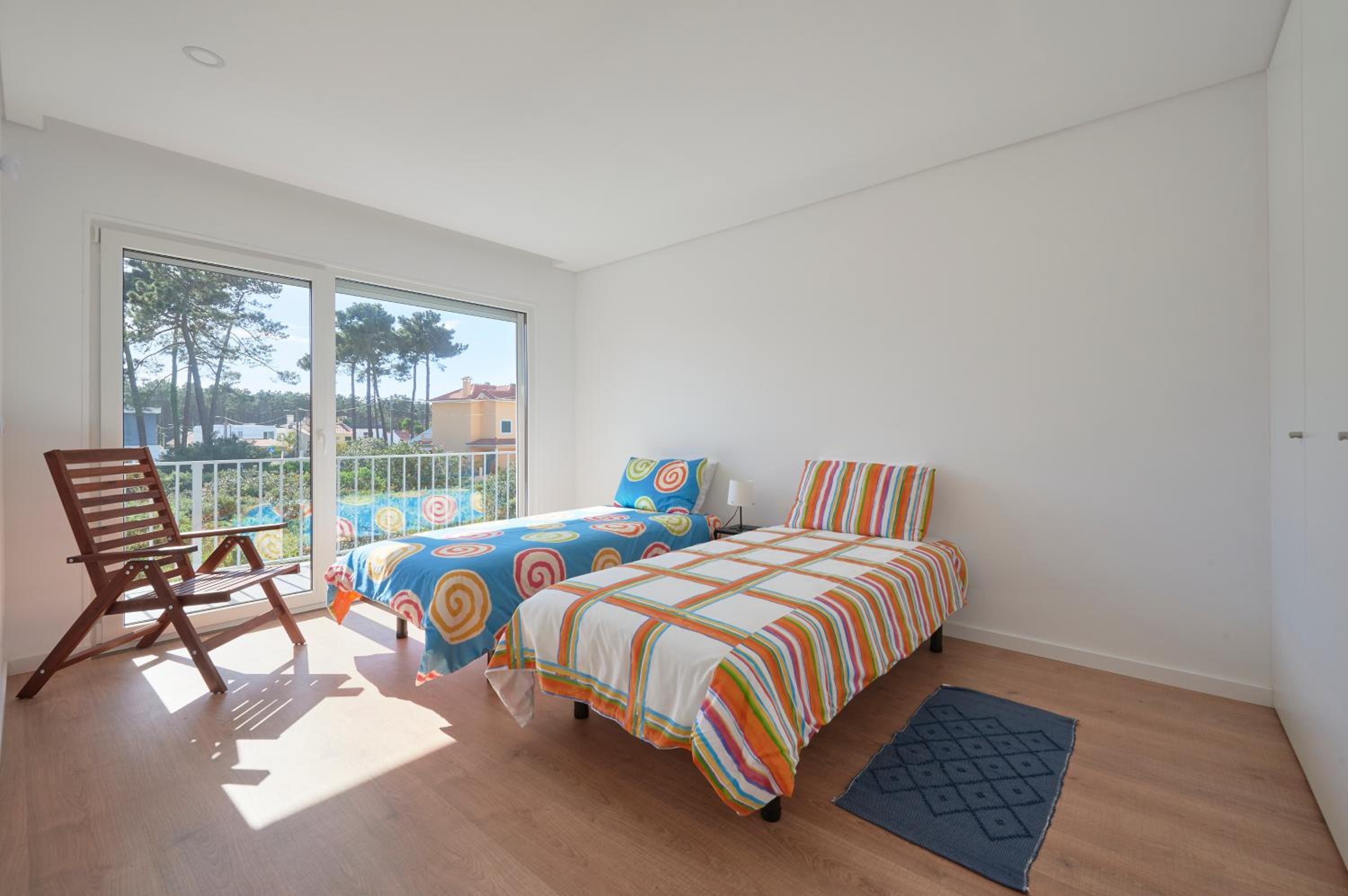 Aroeira Villa w/ Pool near Beach, By TimeCooler view 2
