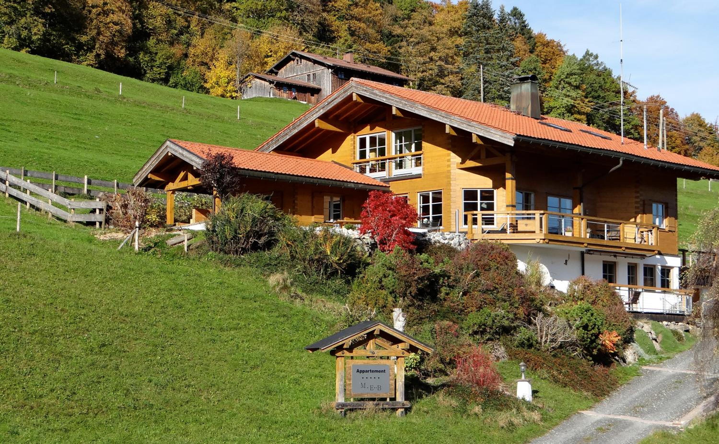 MEB Appartement Luxuriöses, alpines Appartement im Chalet-Stil