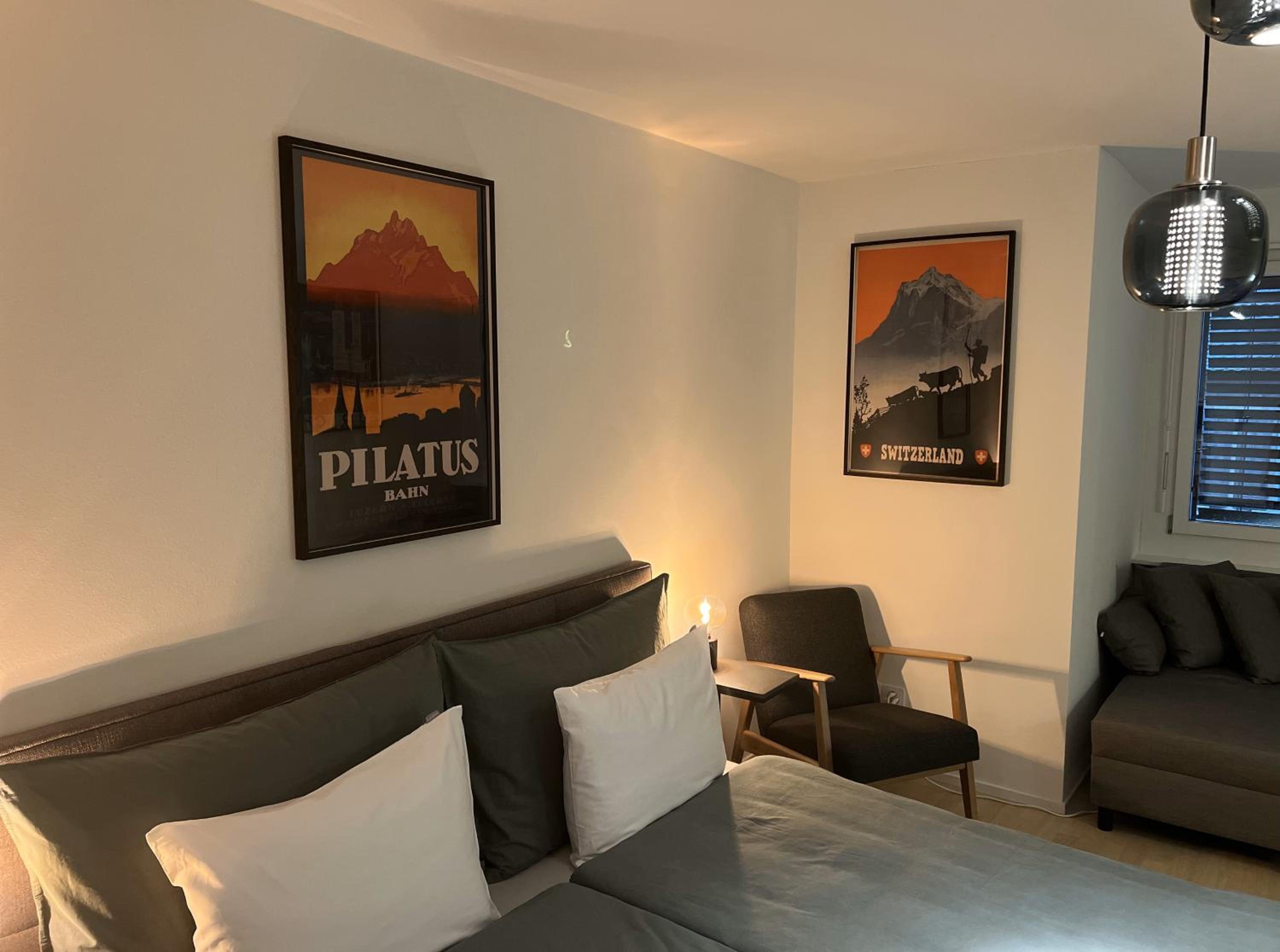 Swiss Art Apartment City Center