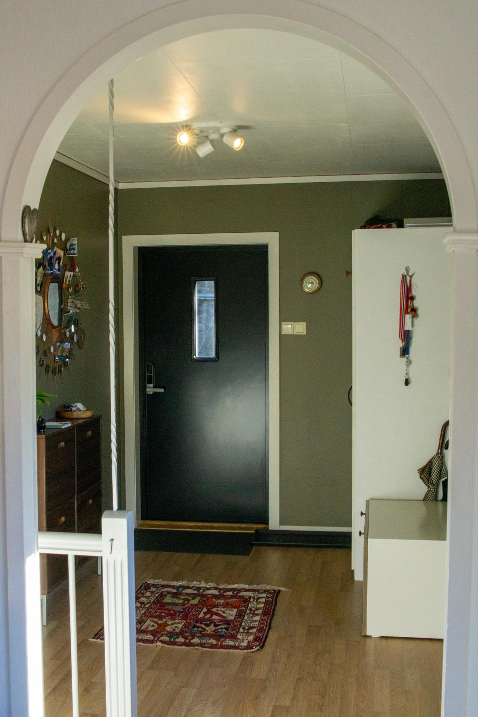 Photo 7